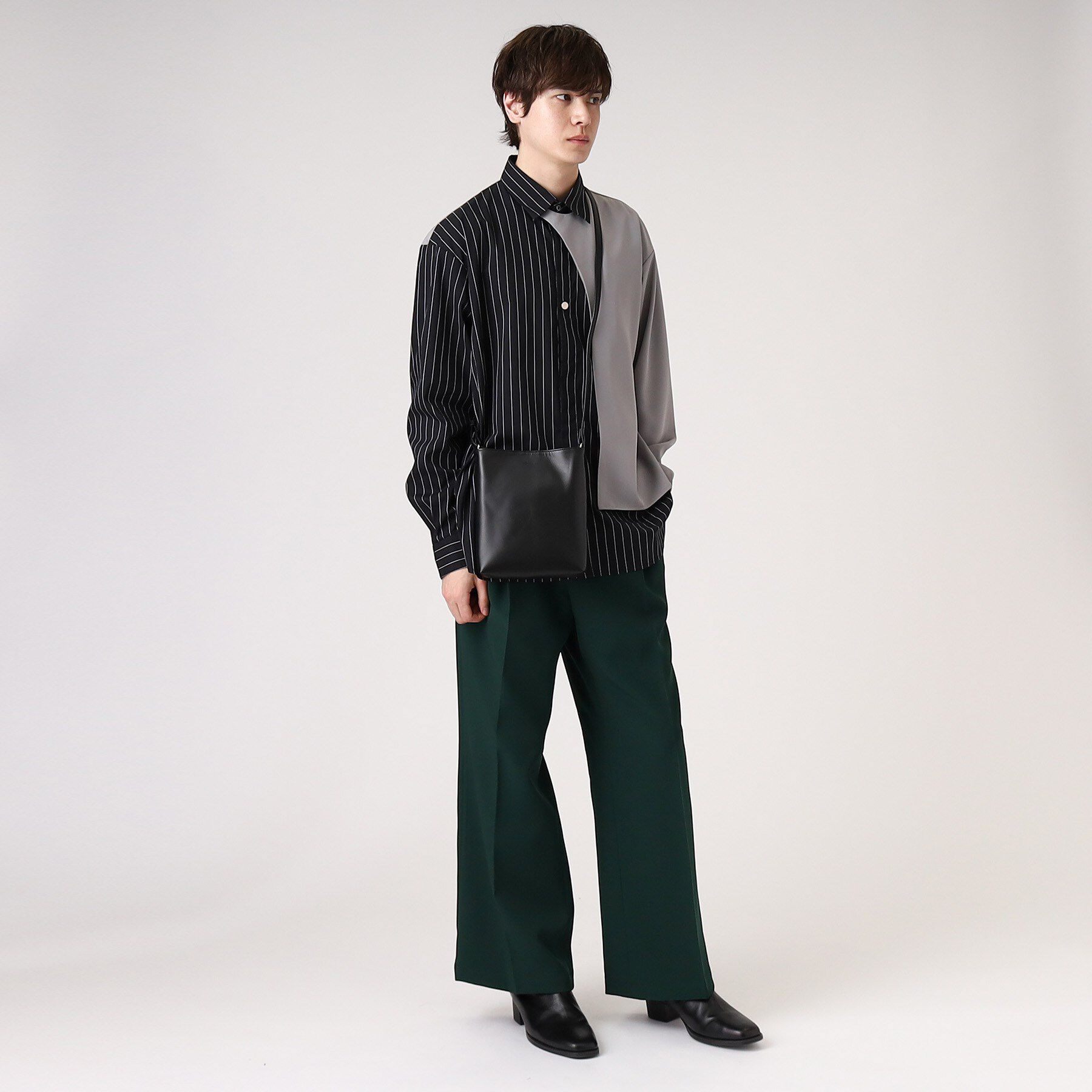 tk.TAKEO KIKUCHI「【WEB限定】リアルレザーショルダーポーチ」|ショルダー・メッセンジャー|