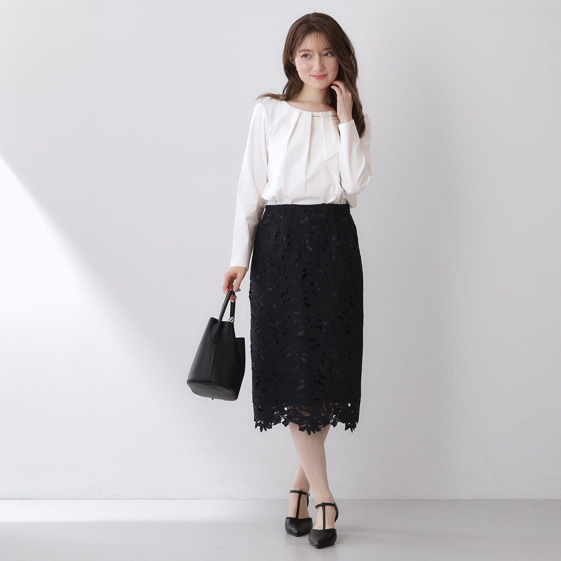 index「アシメタックフリルバートップス【洗濯機OK】」|Tシャツ・カットソー|