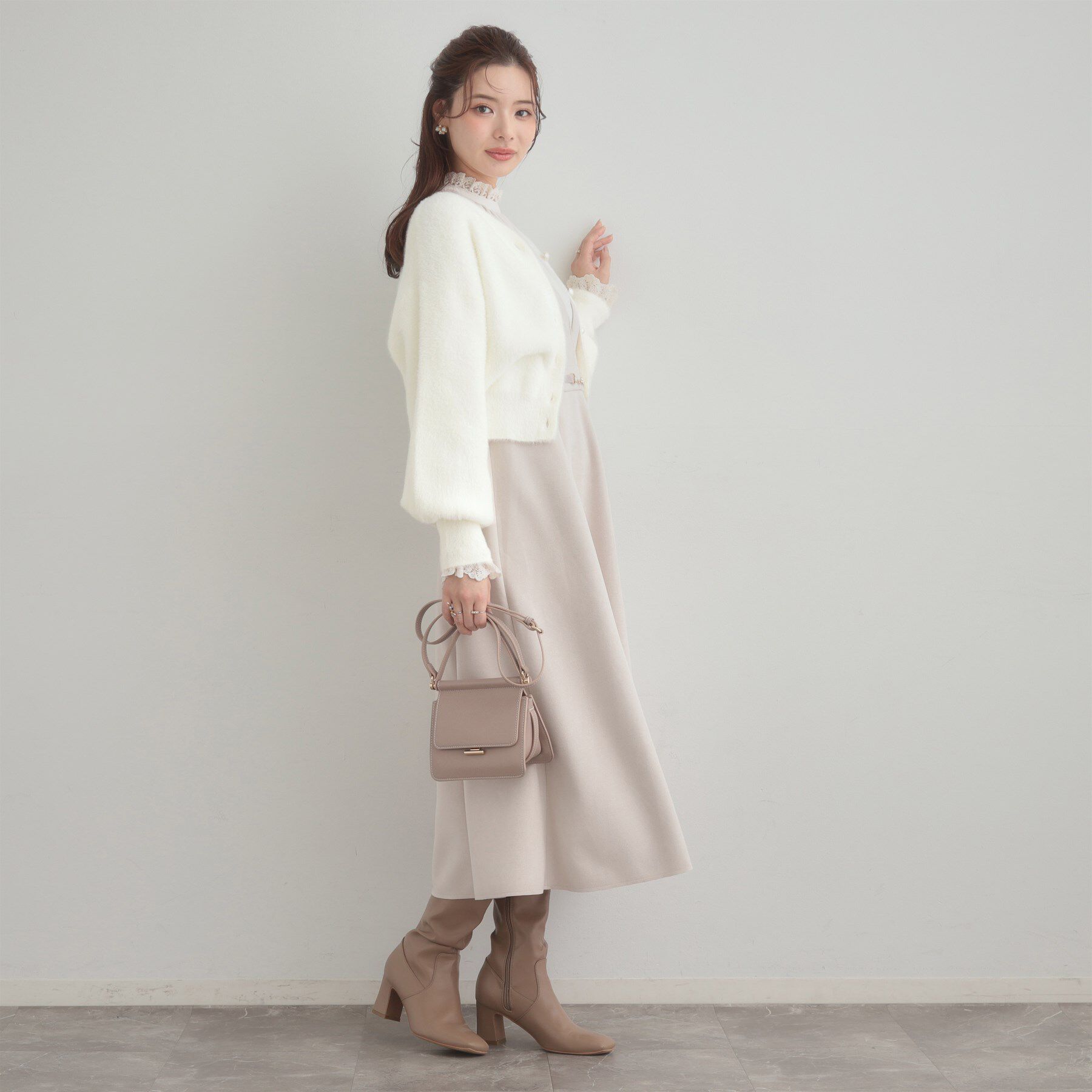 Couture broach「【前後2WAY】Springフェザーカーデトップス」|カーディガン|