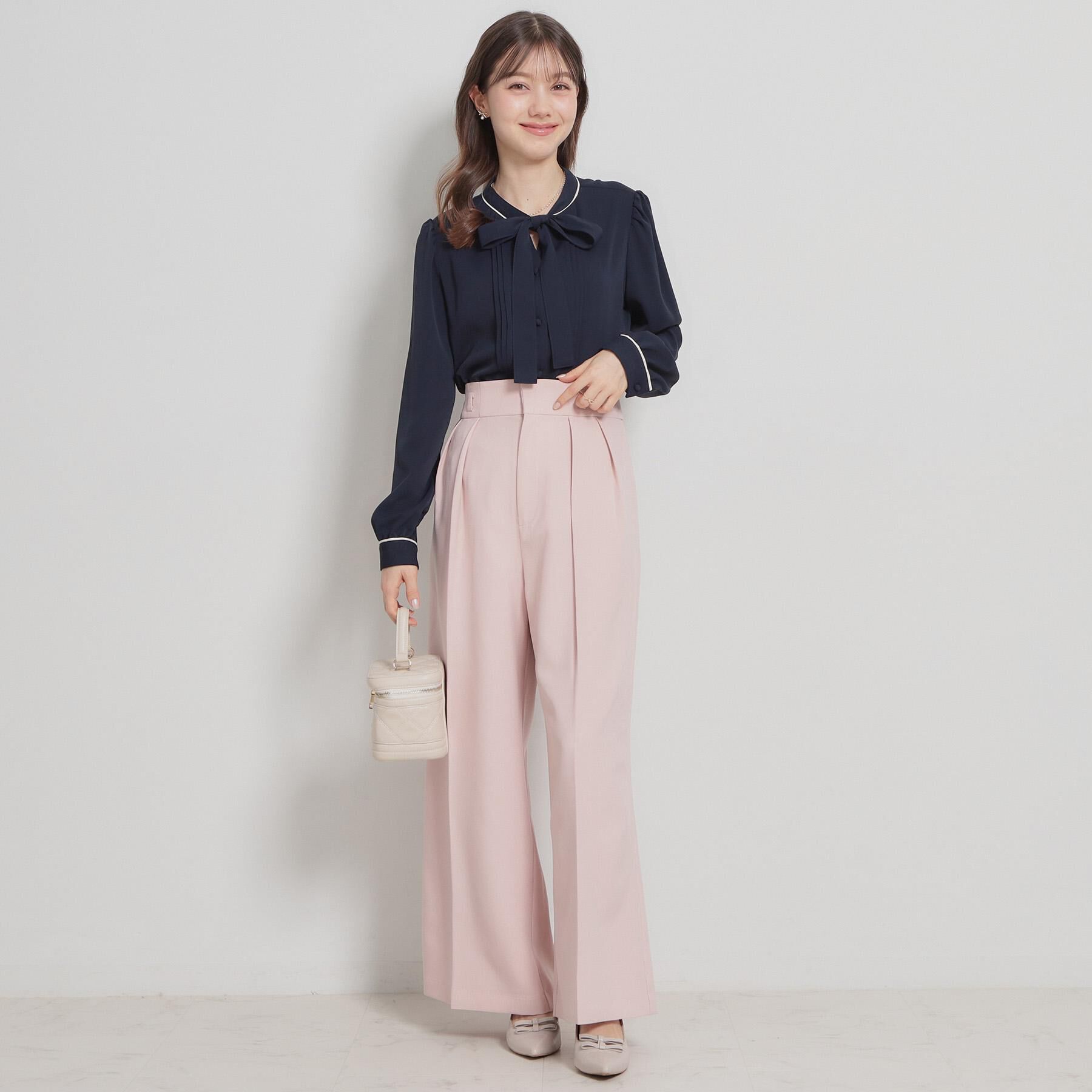 Couture broach「【ハレの日・通勤】配色タックタイブラウス」|シャツ・ブラウス|