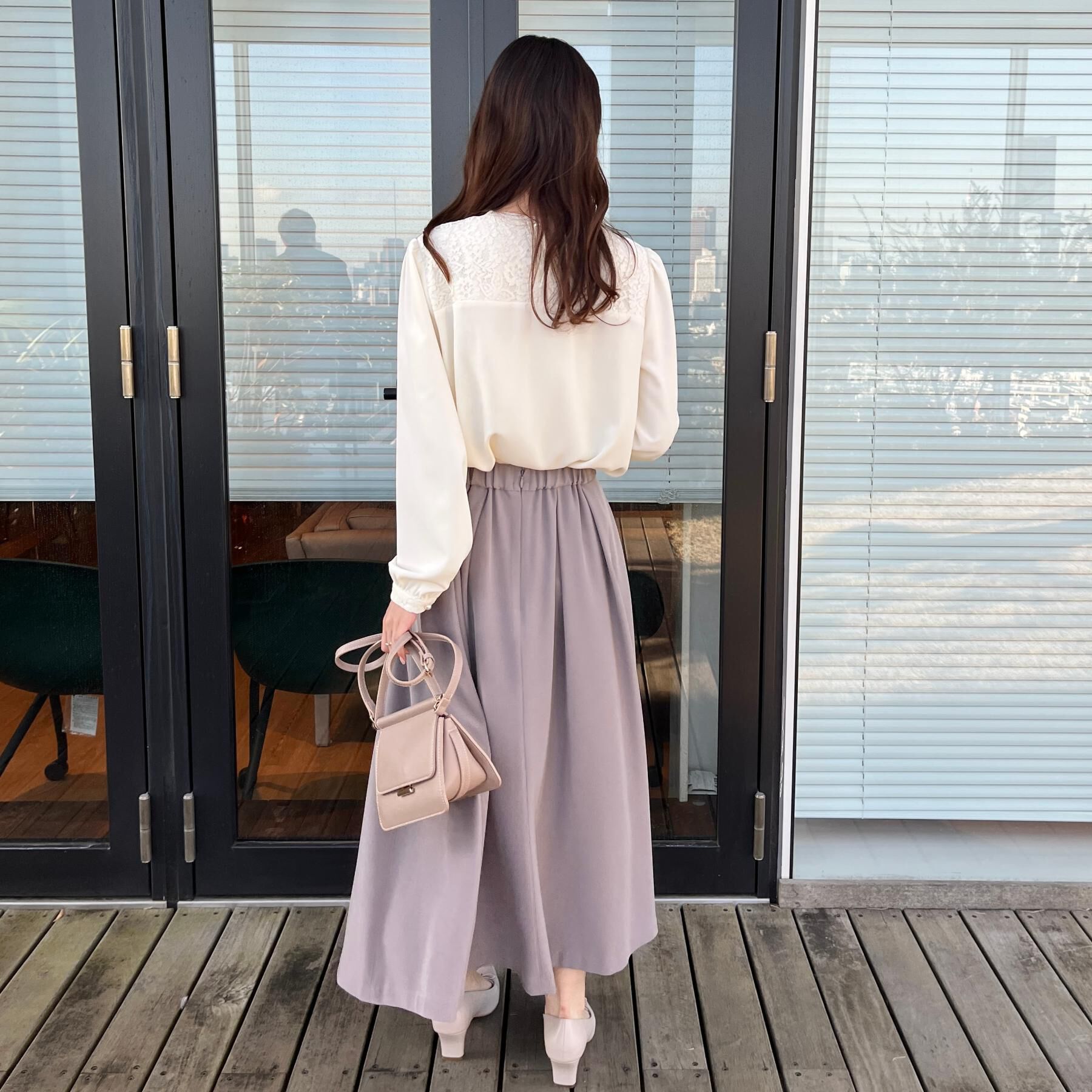 Couture broach「【ハレの日・通勤】レースドッキング ブラウス」|シャツ・ブラウス|