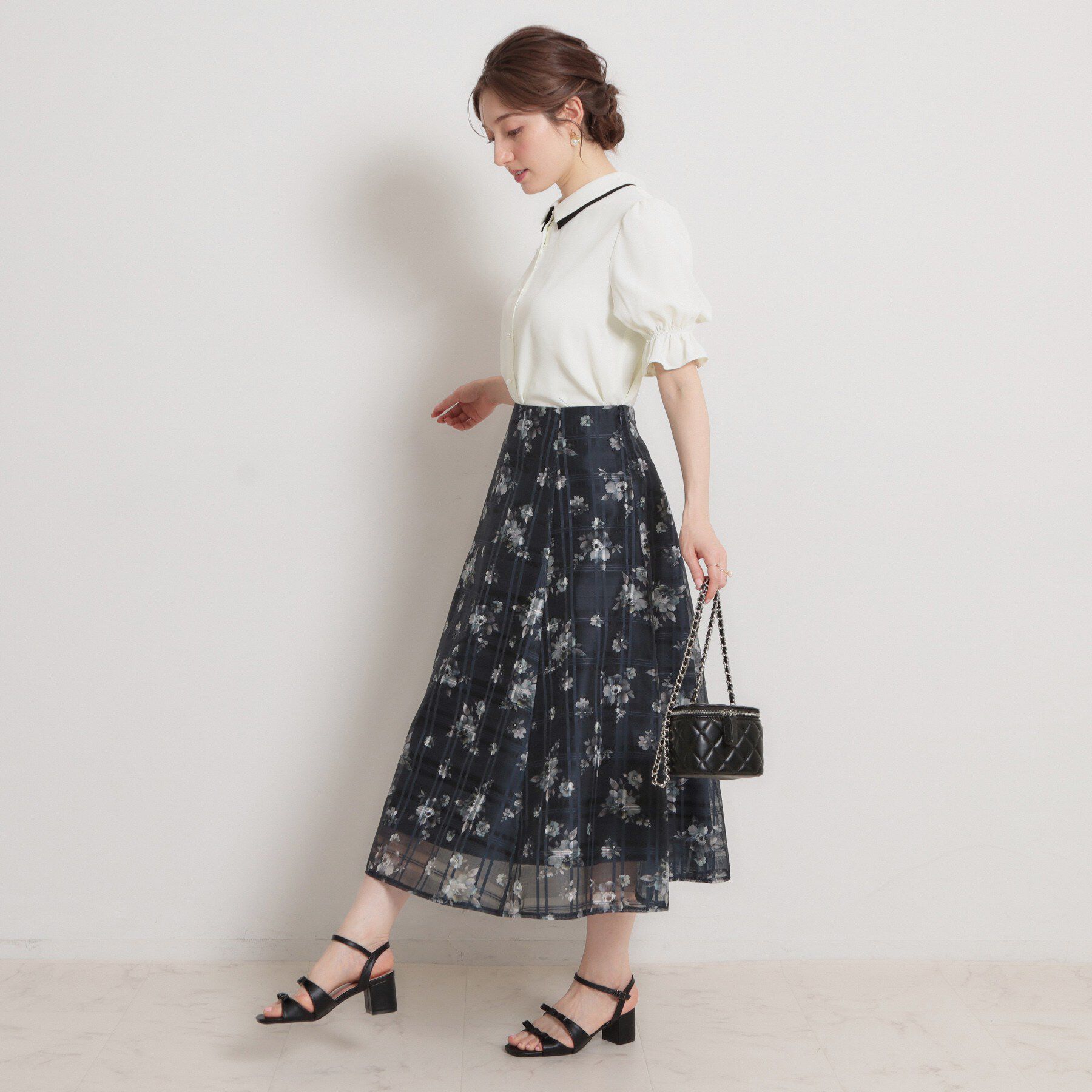 Couture broach「【洗える・着映え】シアーチェック フラワープリント スカート」|スカート|