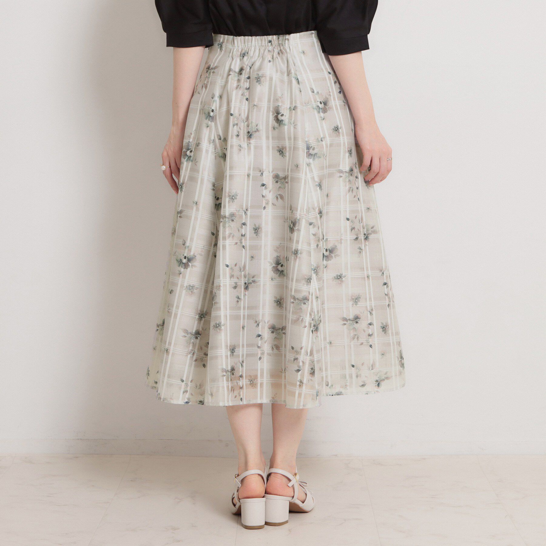 Couture broach「【洗える・着映え】シアーチェック フラワープリント スカート」|スカート|