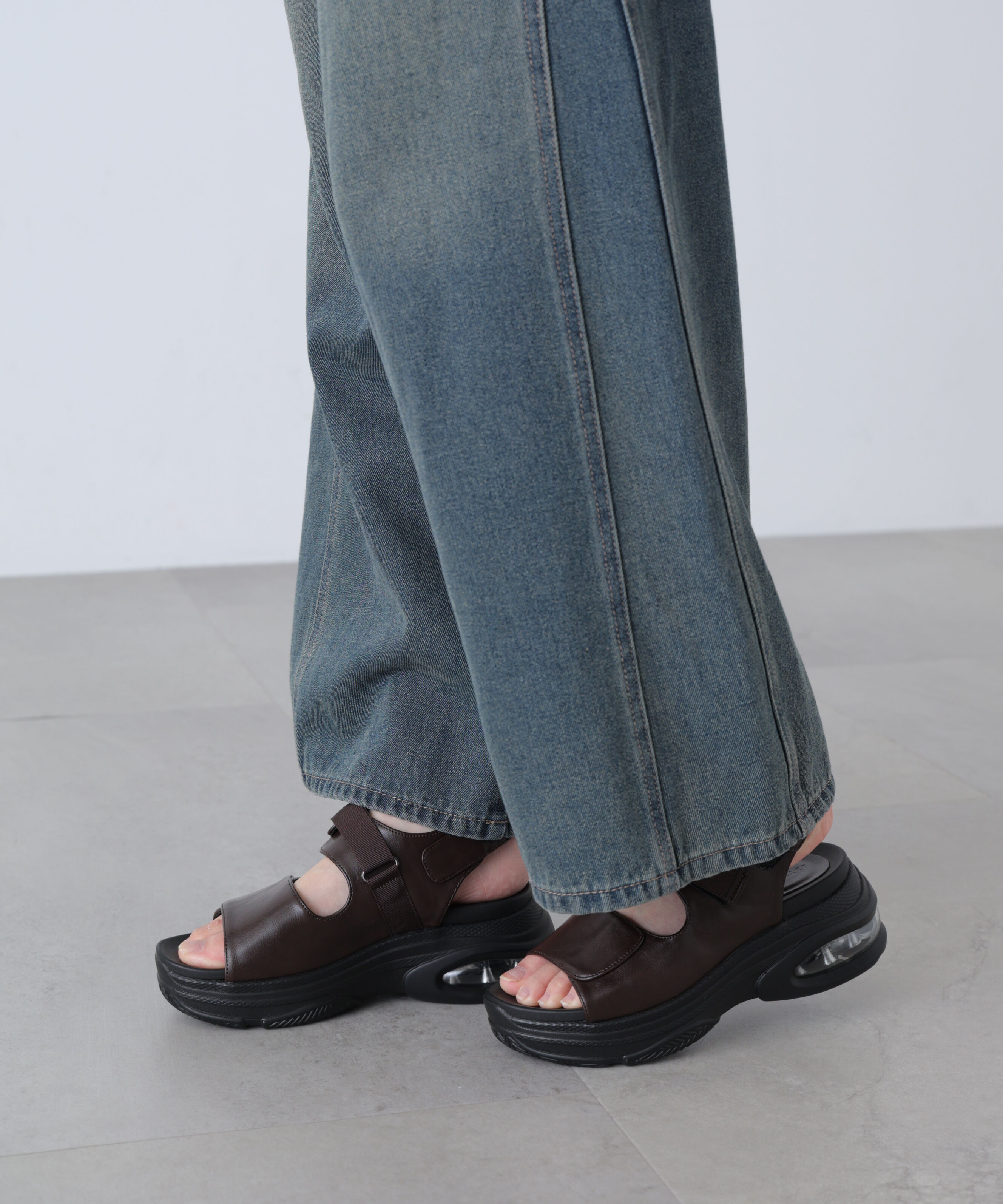  「エア入りサンダル」|その他|ブラウン