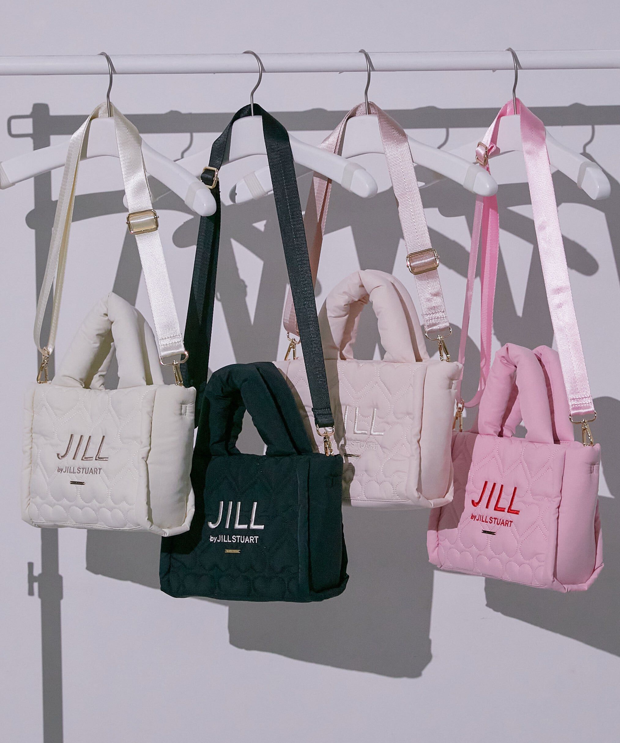  「ハートパフトート　WEB限定カラー:ピンクレッド」|その他|