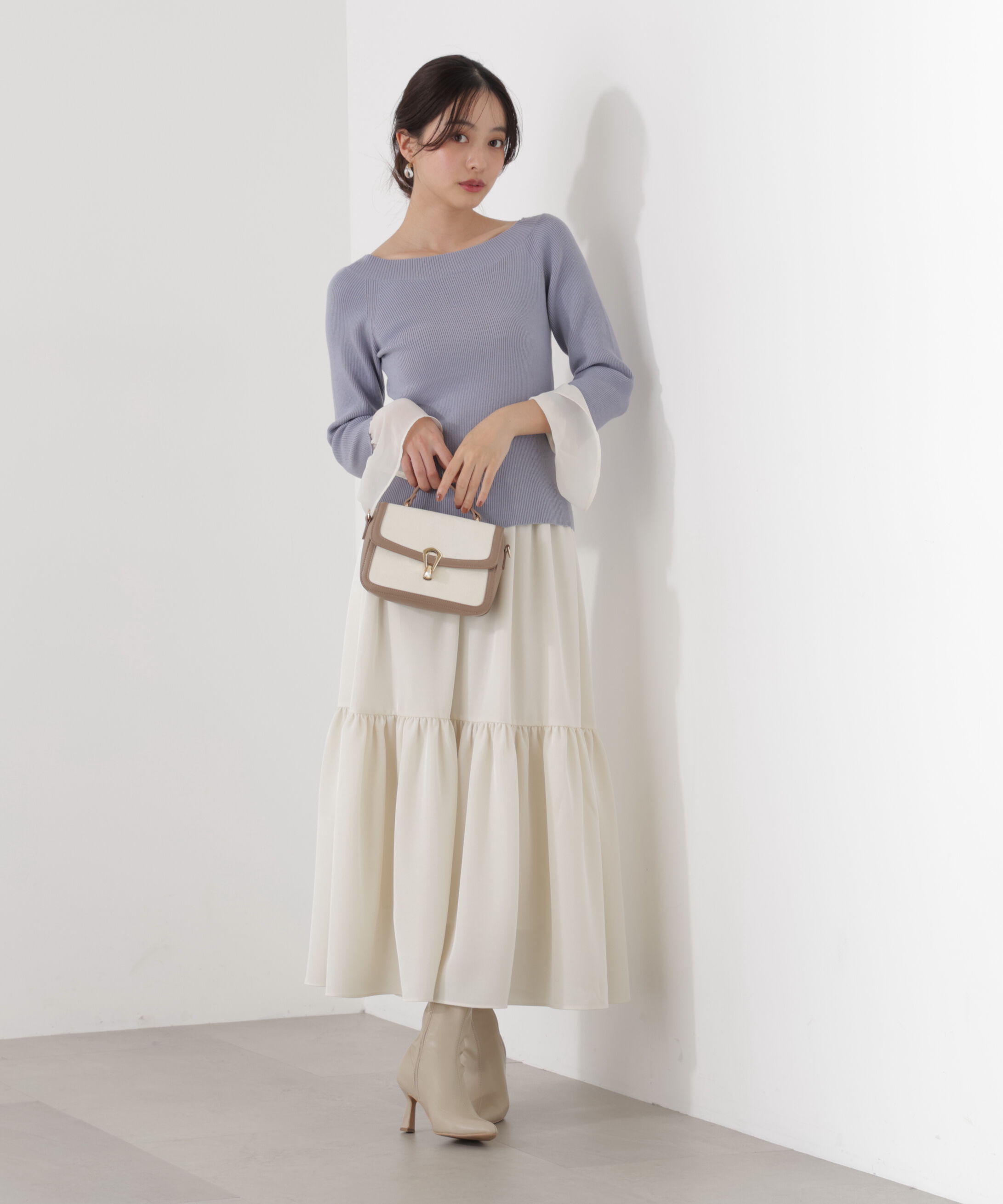 PROPORTION BODY DRESSING「ニュアンスサテンティアードスカート　26SS」|スカート|