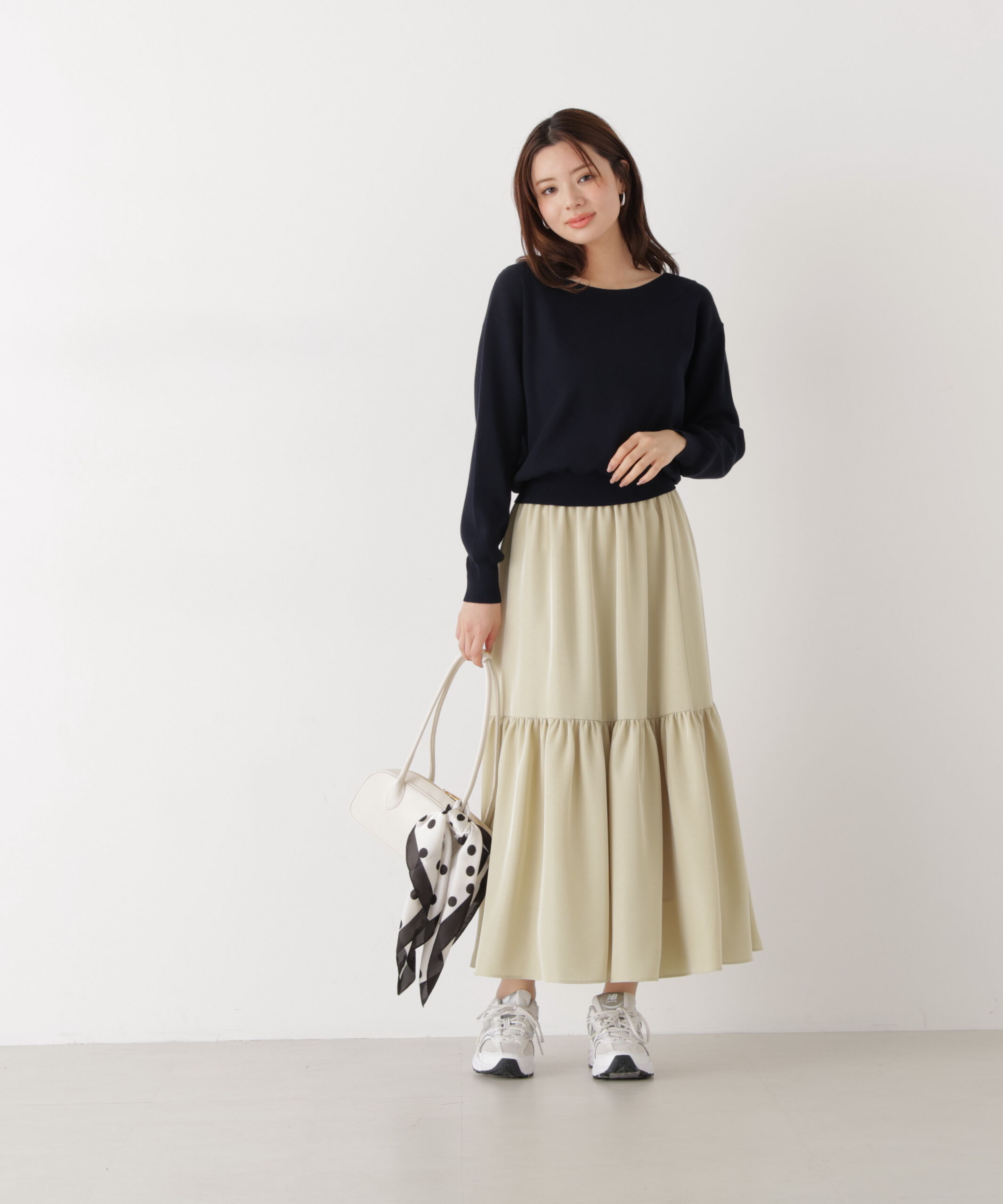 PROPORTION BODY DRESSING「ニュアンスサテンティアードスカート　26SS」|スカート|