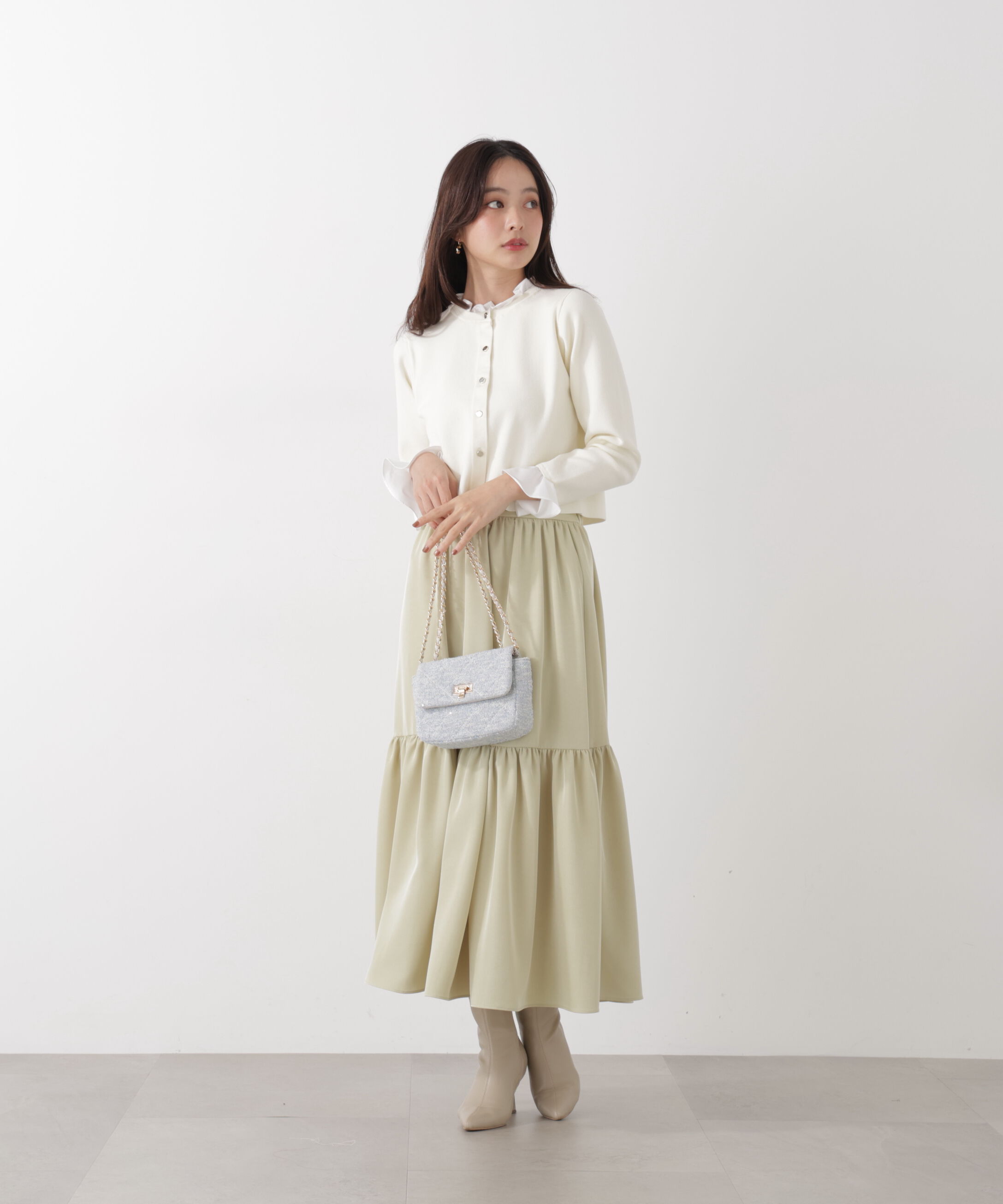 PROPORTION BODY DRESSING「ニュアンスサテンティアードスカート　26SS」|スカート|