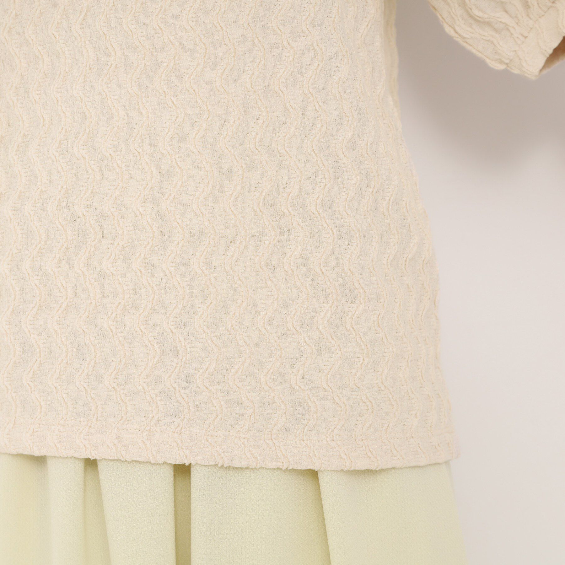 SHOO･LA･RUE「【洗濯機可/S-LL】ウェーブ柄ジャカード パフスリーブトップス」|Tシャツ・カットソー|