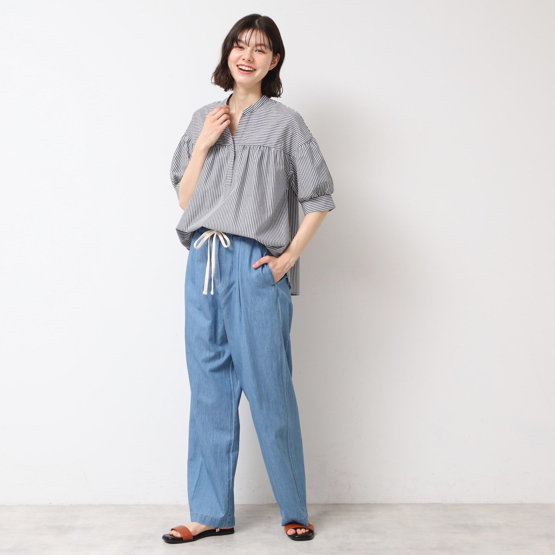 Dessin「【洗える・4サイズ展開】フロントスリット五分袖ブラウス（XS～L）」|シャツ・ブラウス|