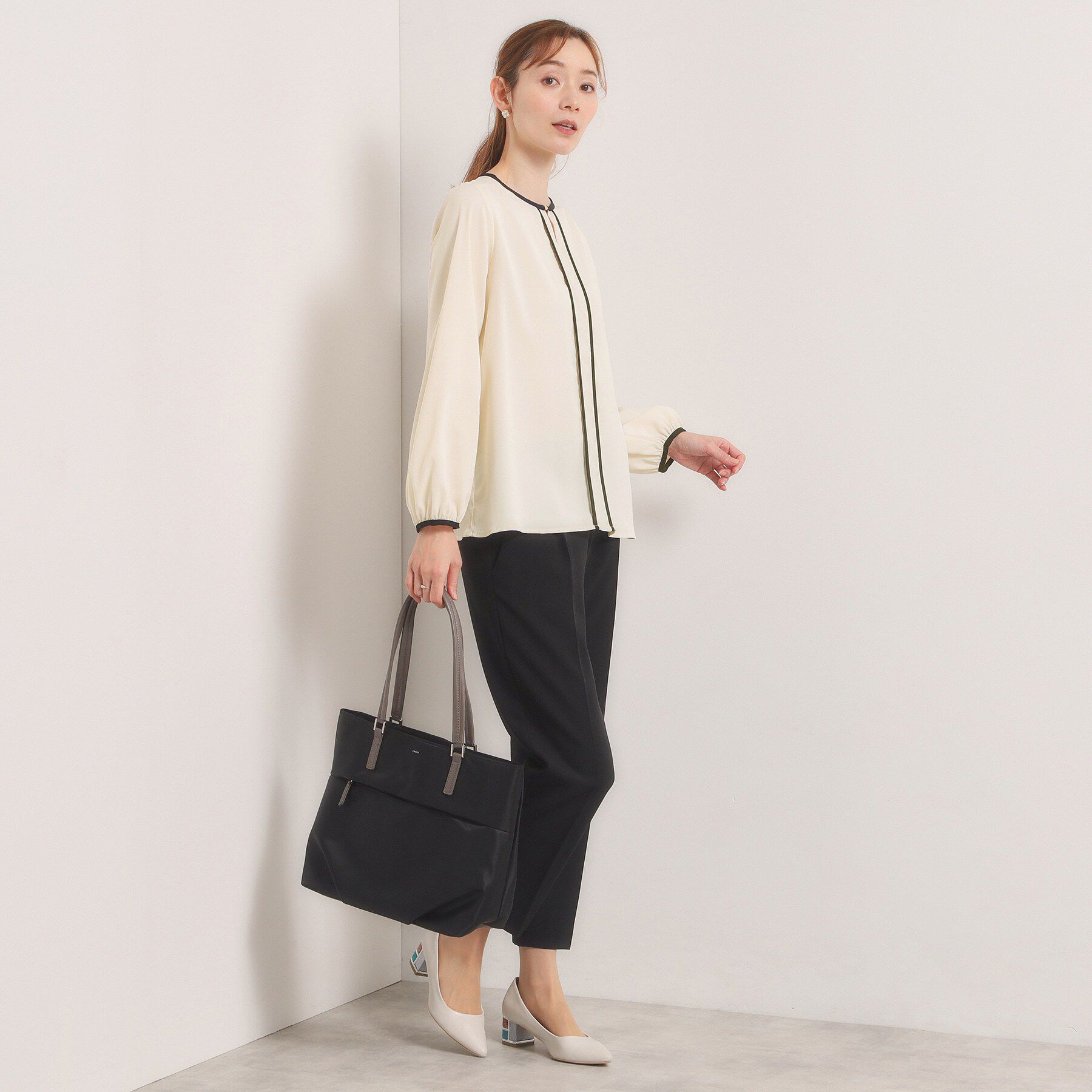 ITS&rsquo;DEMO「【入卒／手洗い可】配色ブラウス」|シャツ・ブラウス|