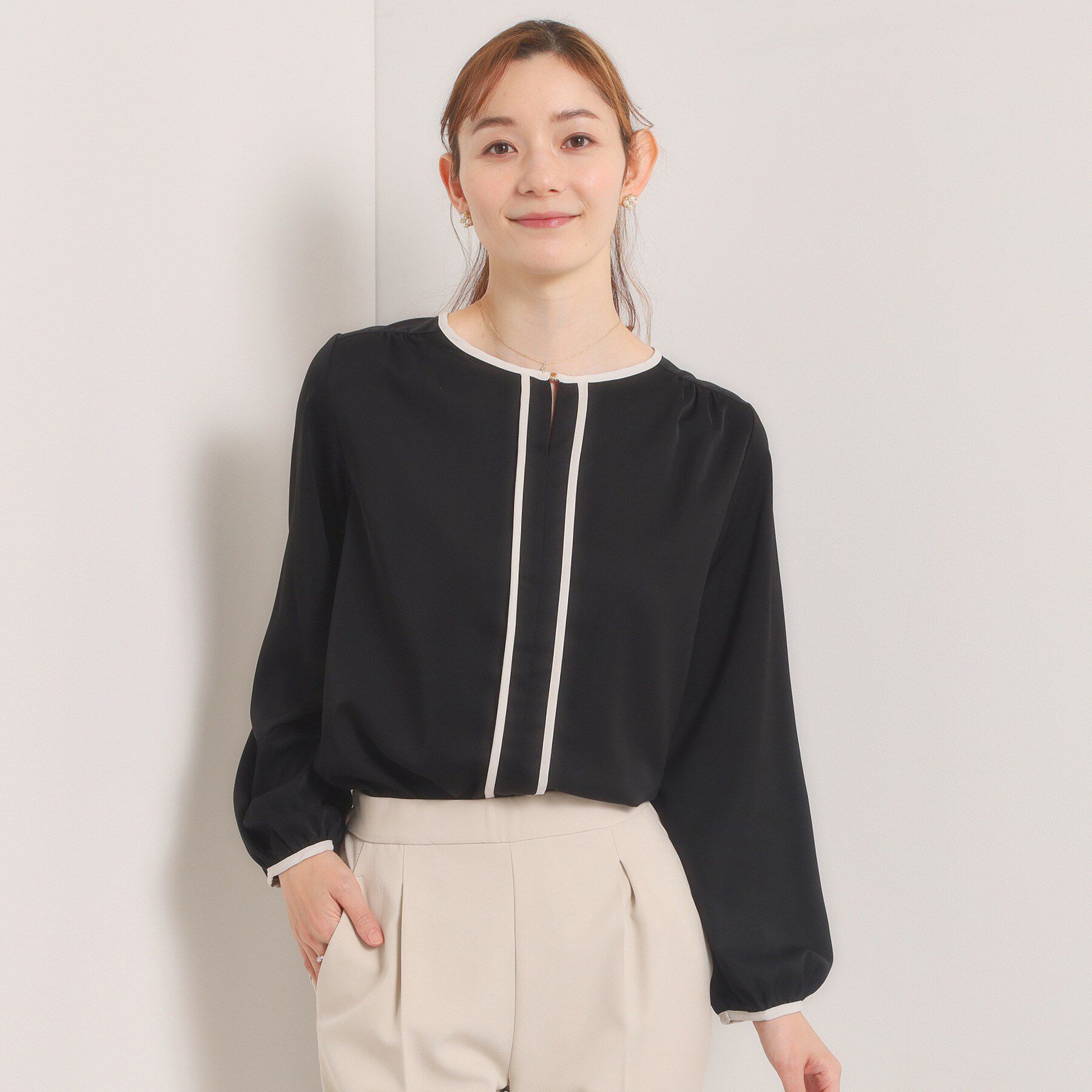 ITS&rsquo;DEMO「【入卒／手洗い可】配色ブラウス」|シャツ・ブラウス|ブラック(019)