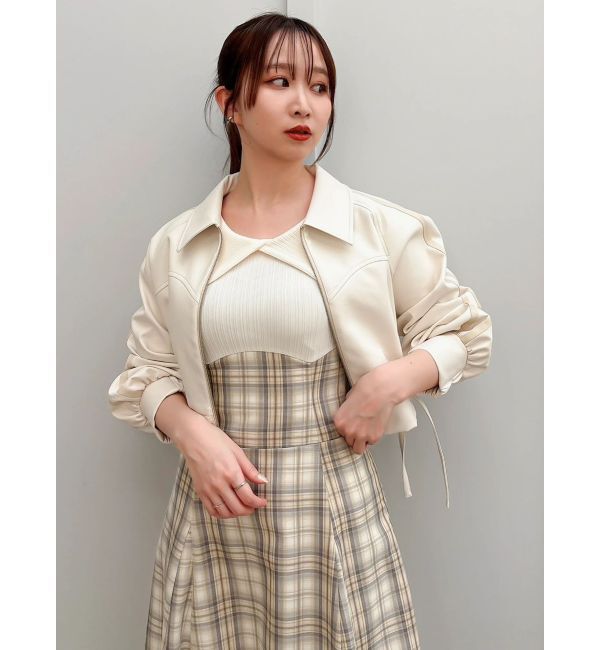 dazzlin「サイドギャザーショートブルゾン」|ブルゾン・スタジャン|