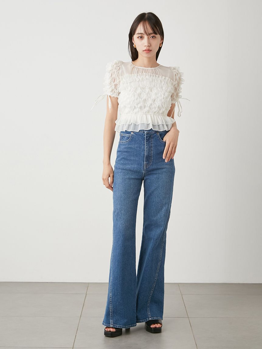 SNIDEL「Sustainableストレッチフレアデニムパンツ」|デニム|