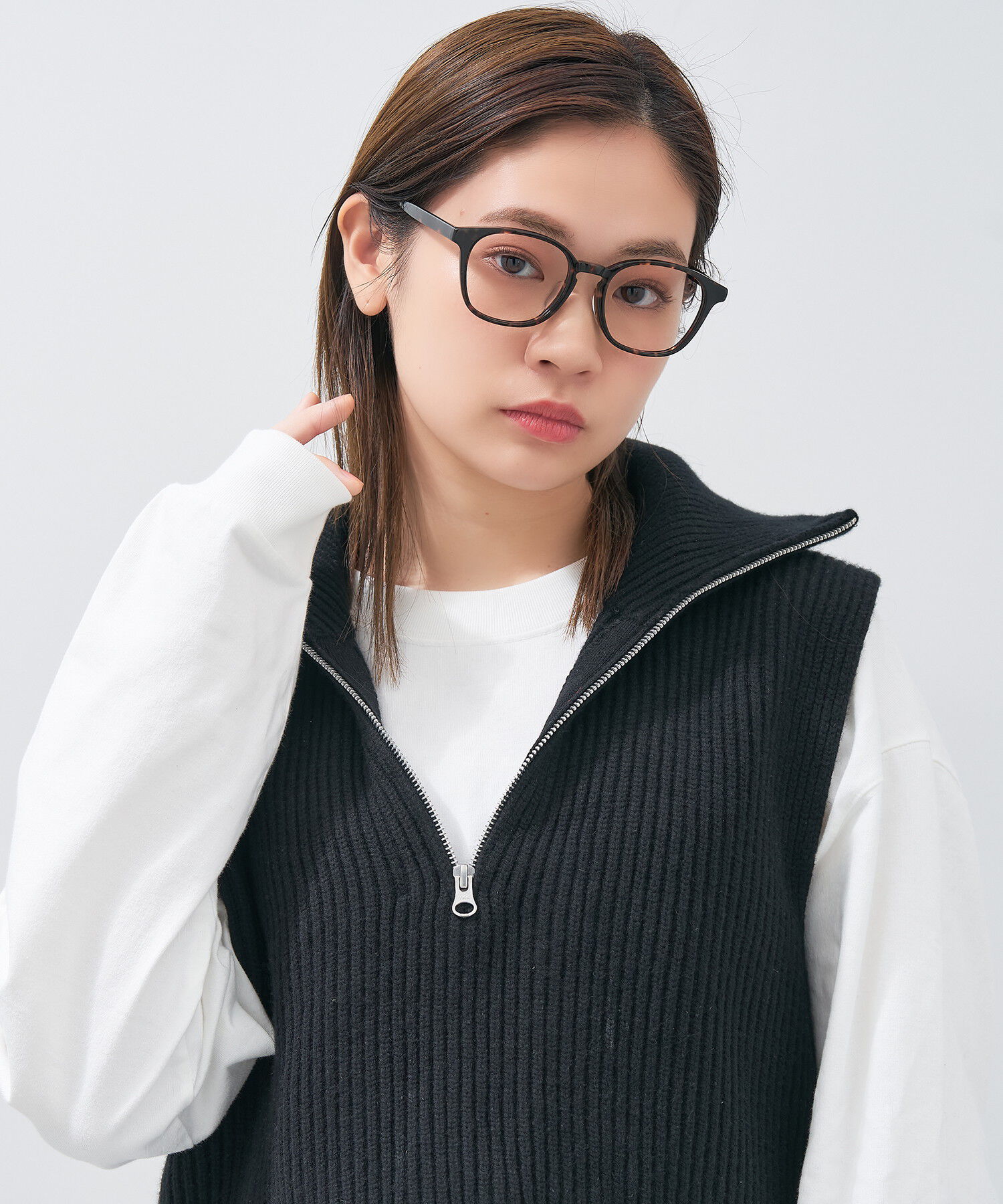  「ウェリントン型 メガネ｜黒縁 クリアフレーム 伊達メガネ 度付きメガネ レンズ交換券付き ゾフ」|メガネ|