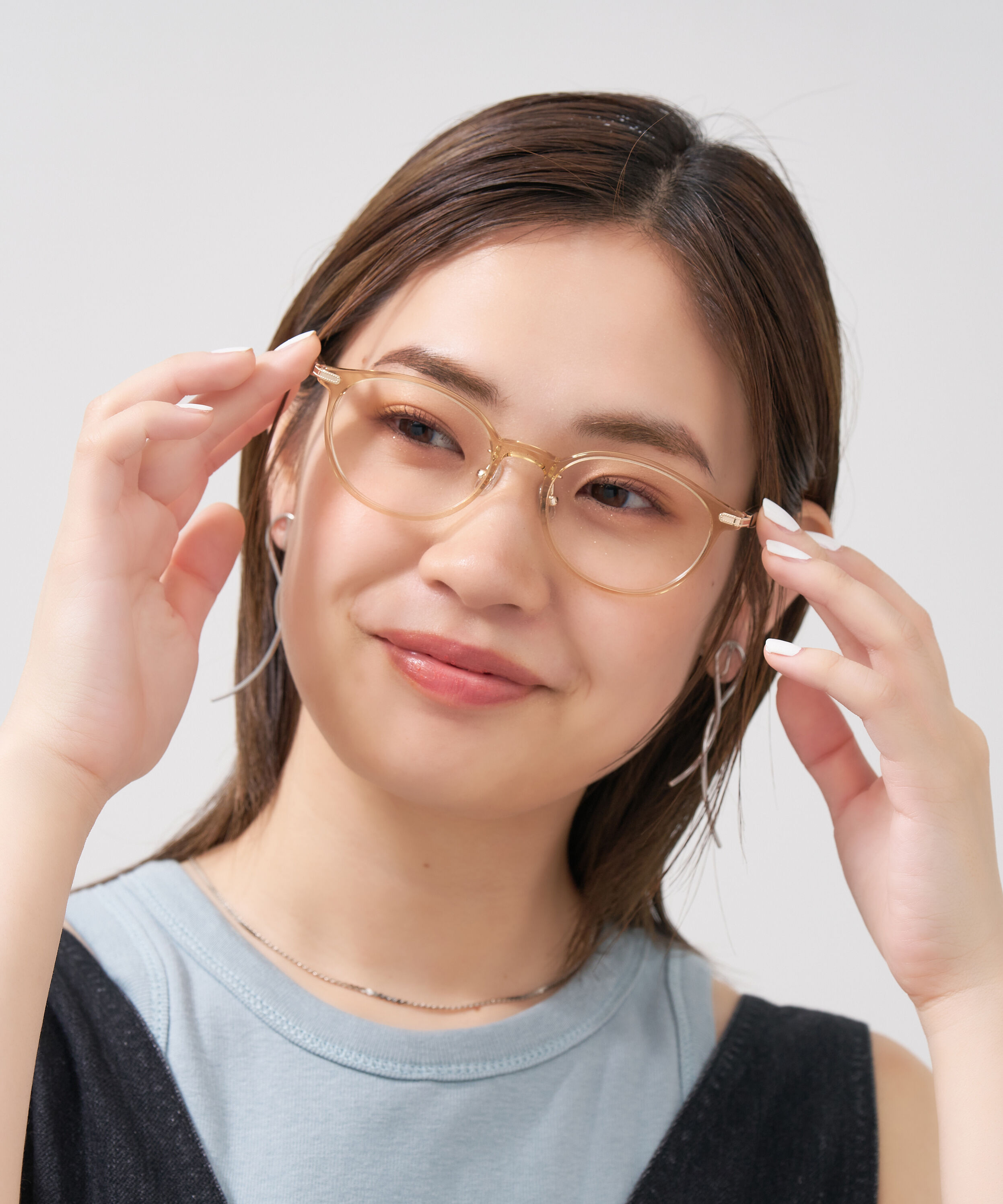  「オーバル型 メガネ｜上品で高級感のある 大人可愛いメガネ フェミニン レンズ交換券付き STANDARD MUSE」|メガネ|