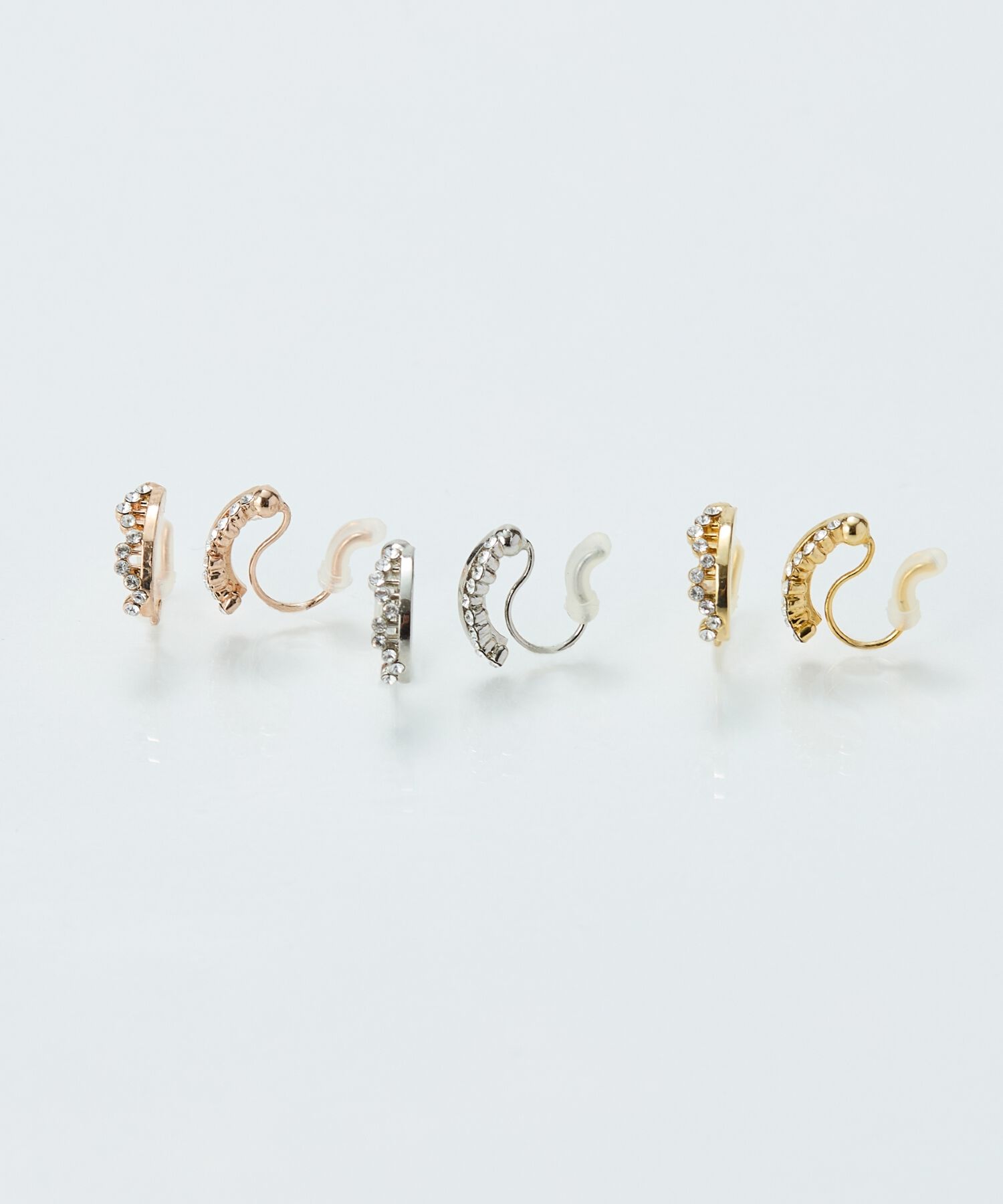 Phoebe「【金属アレルギー対応】【痛くないシリーズ】ミルキーウェイライトフィットイヤリング　ゴールド」|イヤリング|