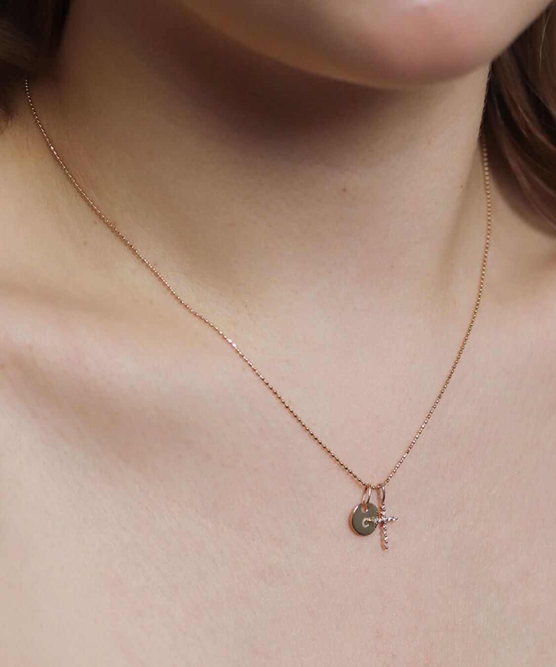  「ゴールド コイン イニシャル チャーム | K10YG」|ネックレス|