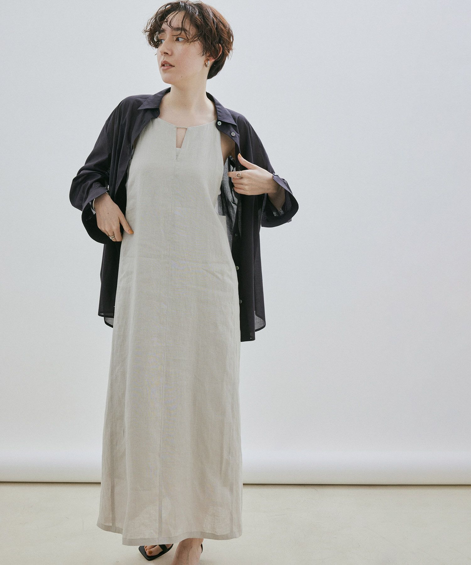 SALON adam et rope'「【洗える】ノルマンディリネンキャミワンピース/麻」|ワンピース|グレー系(09)