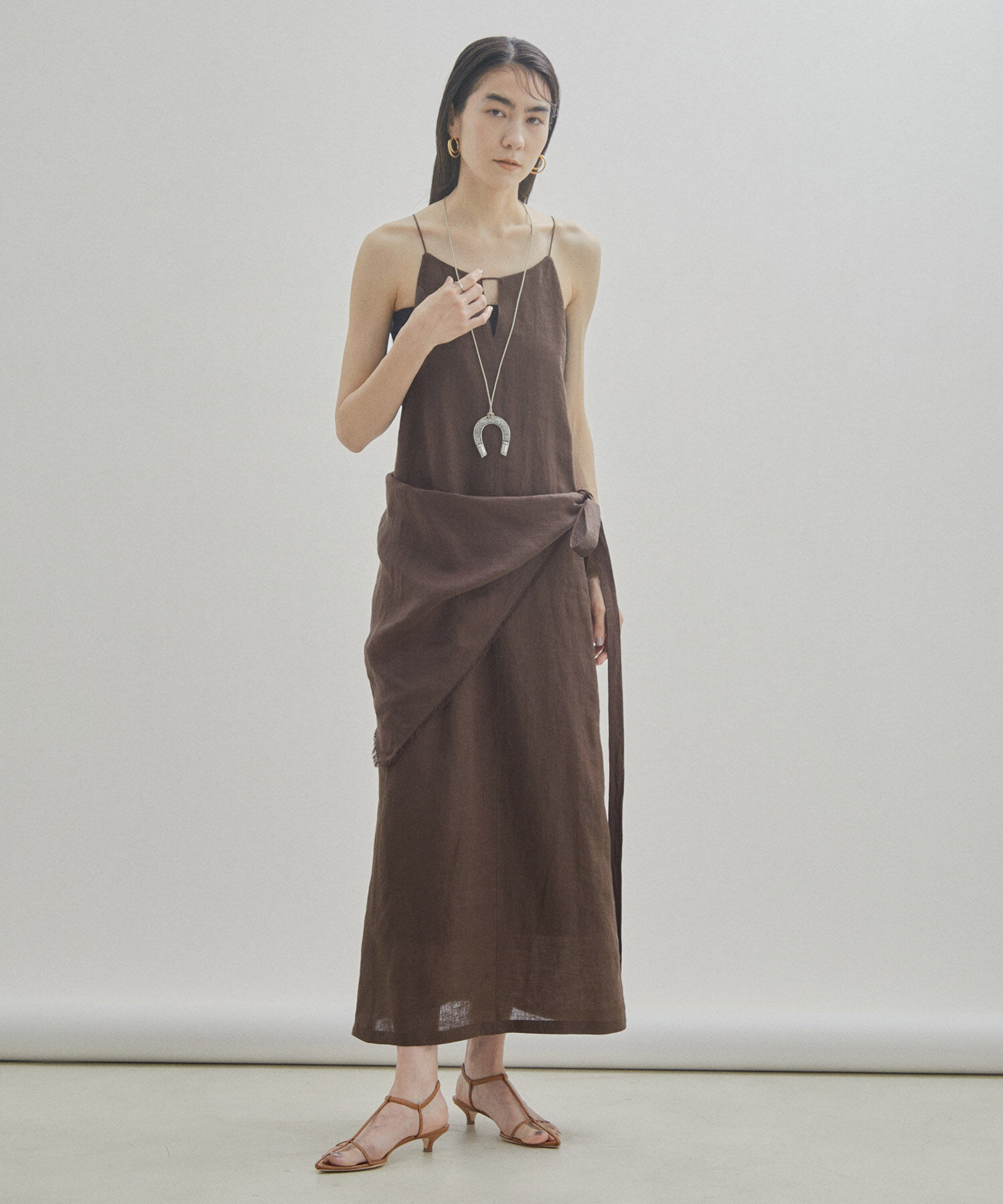 SALON adam et rope'「【洗える】ノルマンディリネンキャミワンピース/麻」|ワンピース|