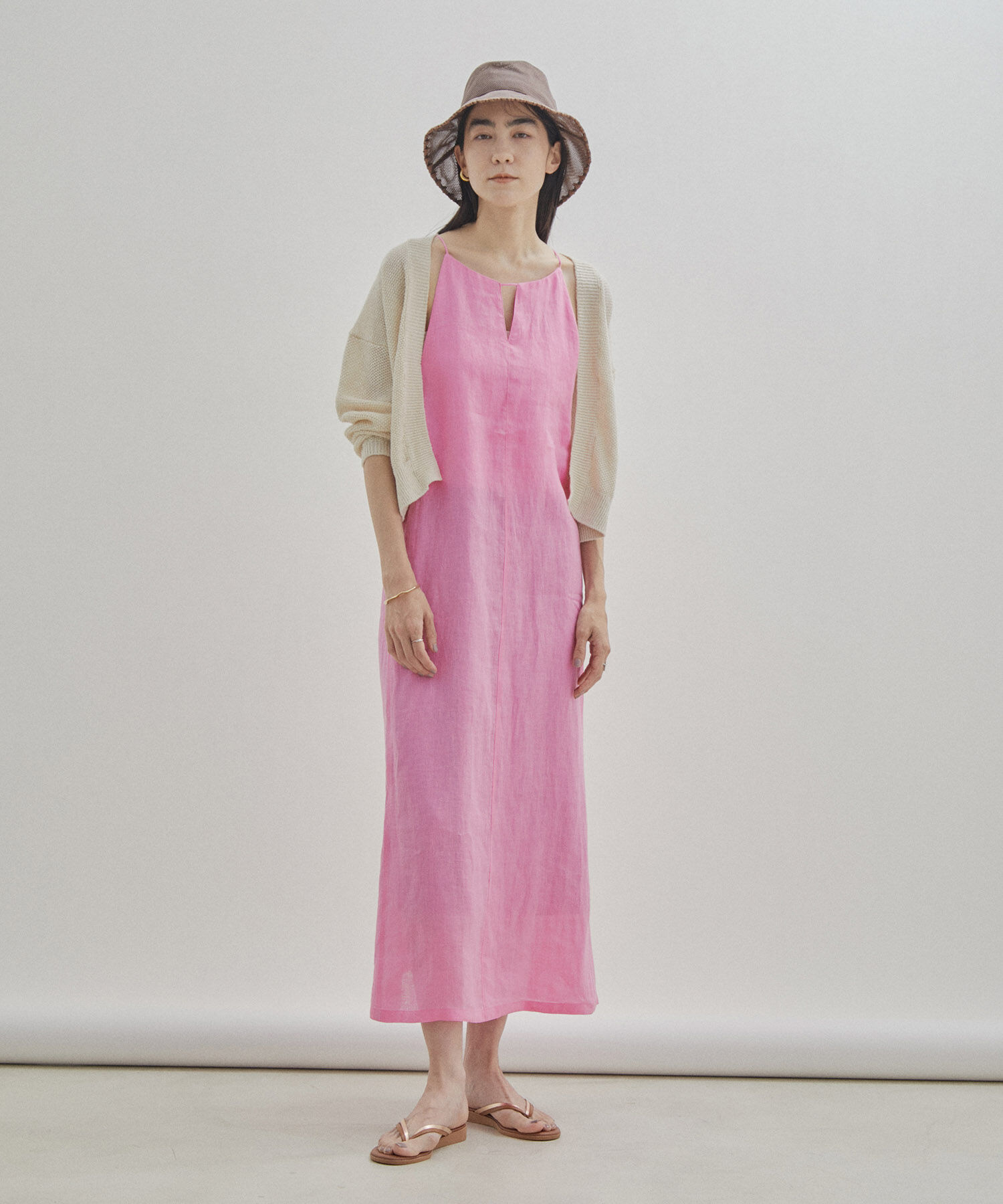 SALON adam et rope'「【洗える】ノルマンディリネンキャミワンピース/麻」|ワンピース|