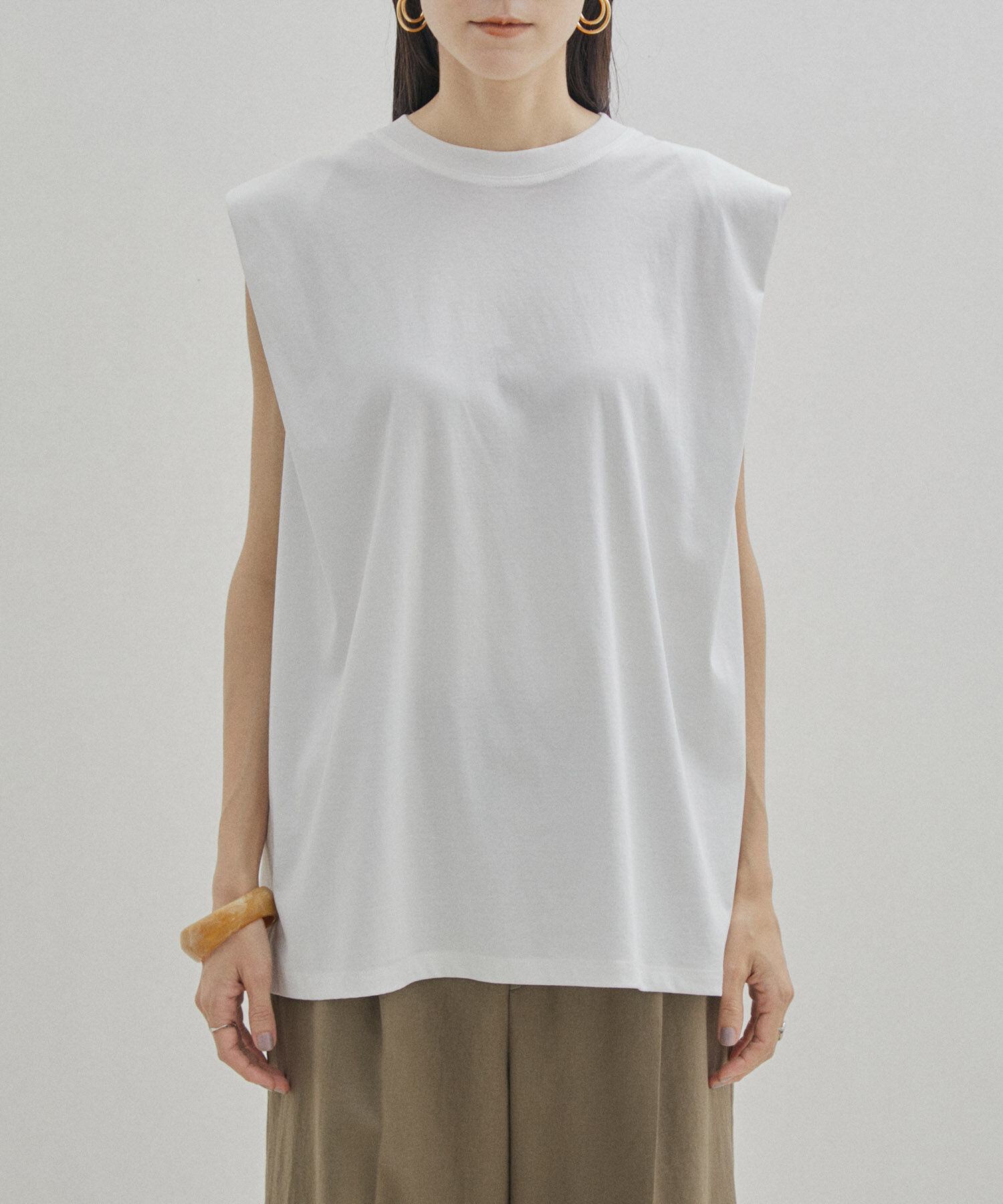 SALON adam et rope'「【UVケア・接触冷感・洗濯耐久】PRIMA VEIL コットンノースリーブTシャツ」|Tシャツ・カットソー|