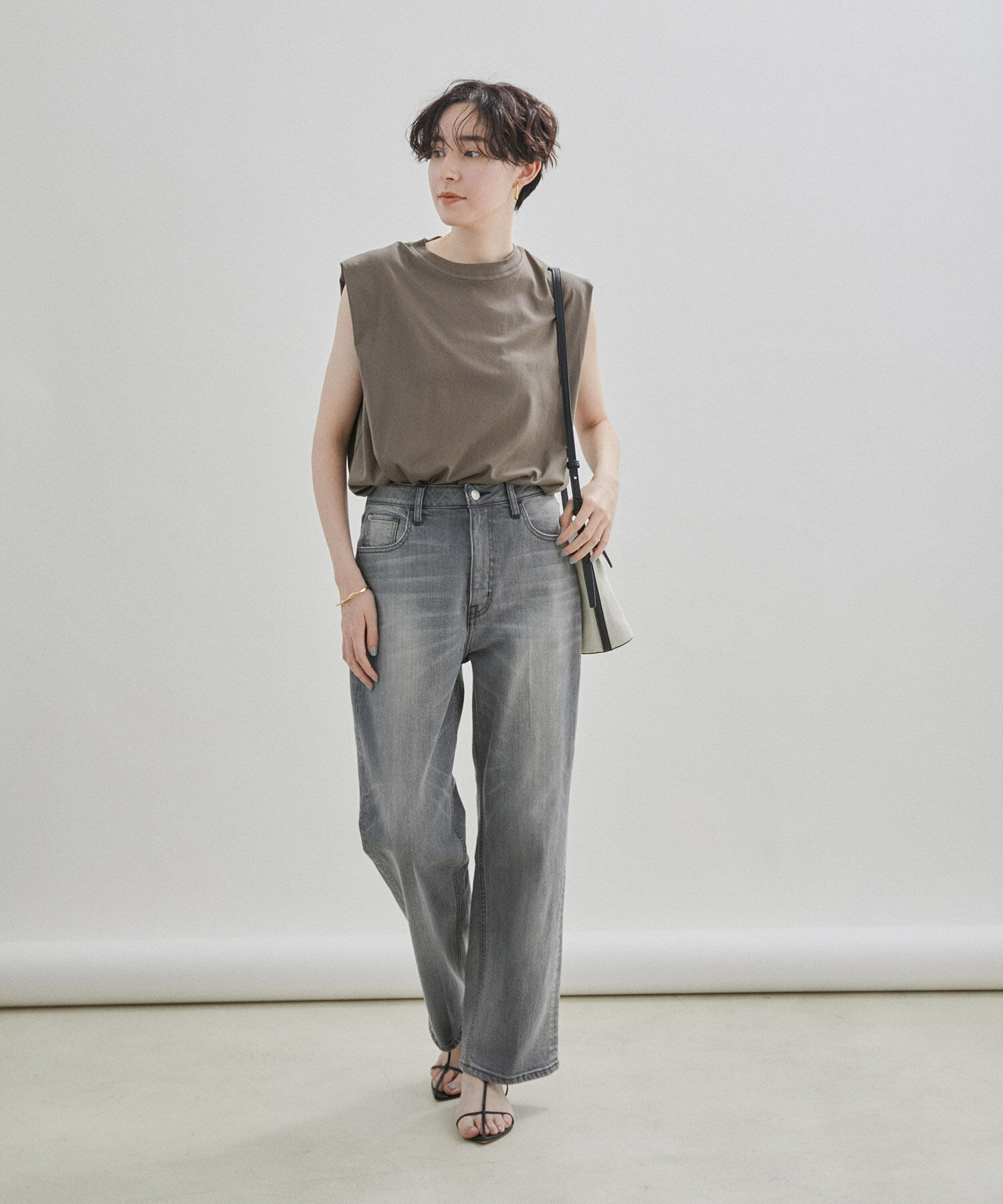 SALON adam et rope'「【UVケア・接触冷感・洗濯耐久】PRIMA VEIL コットンノースリーブTシャツ」|Tシャツ・カットソー|