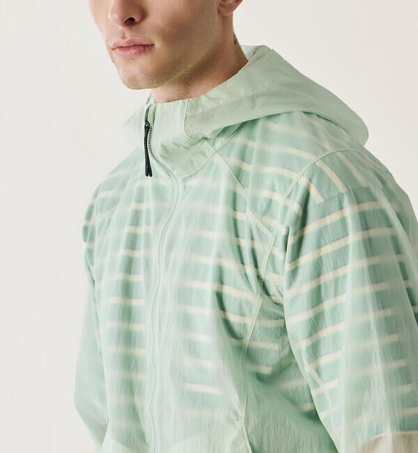  「Goldwin |〈別注〉シアーナイロン パッカブルウィンドジャケット MEN」|テーラードジャケット|