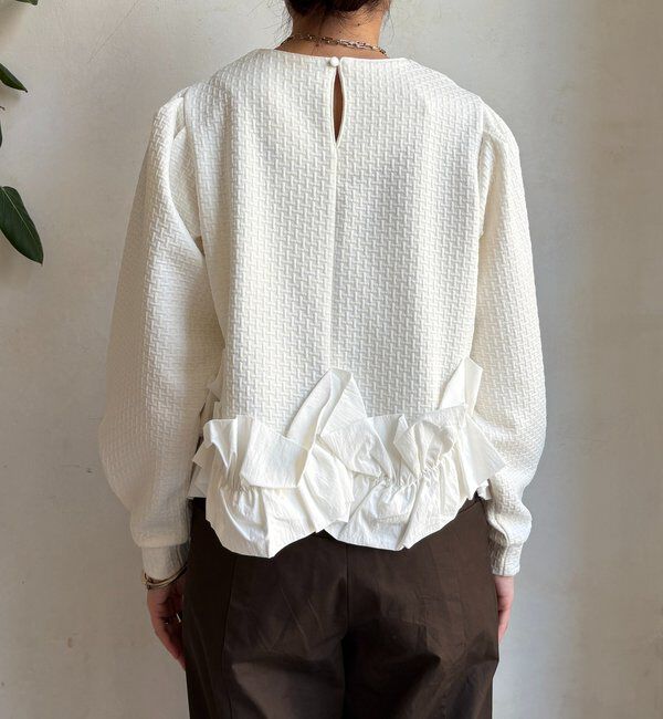  「【WEB限定】フクレジャガード裾フリルトップス」|Tシャツ・カットソー|