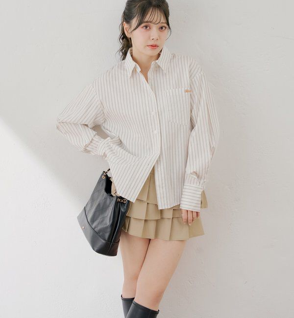 「ブローチ付きストライプルーズシャツ」|シャツ・ブラウス|