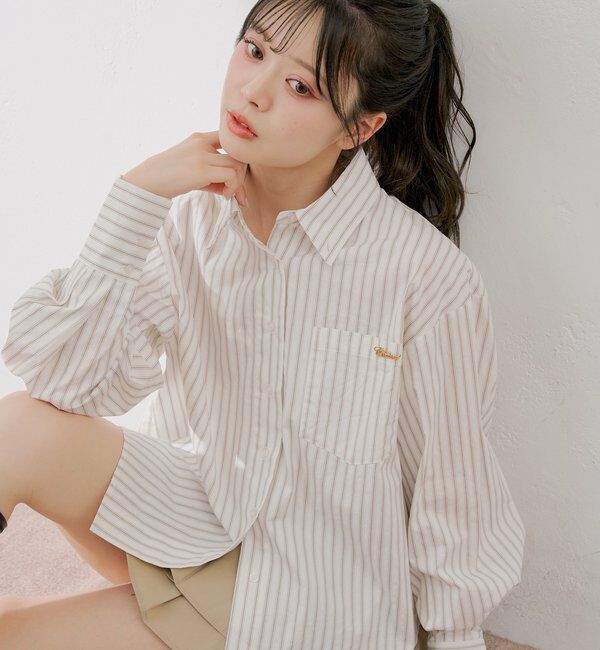  「ブローチ付きストライプルーズシャツ」|シャツ・ブラウス|