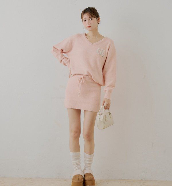  「【セットアップ対応】胸ロゴVネックルーズニット」|ニット・セーター|