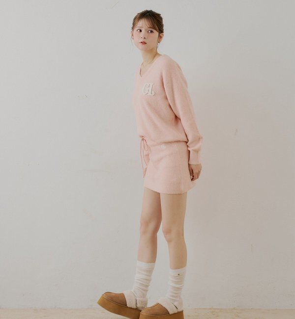  「【セットアップ対応】胸ロゴVネックルーズニット」|ニット・セーター|