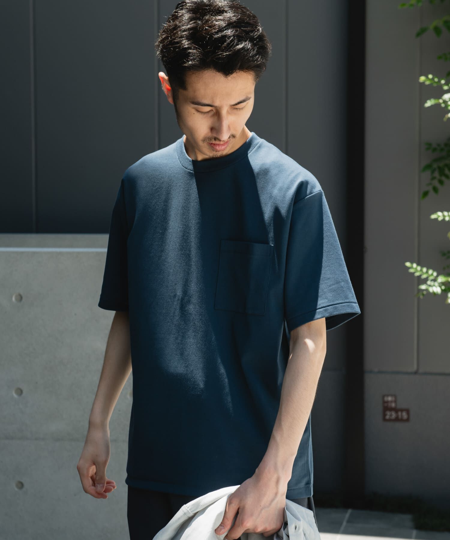 URBAN RESEARCH DOORS「『Sサイズ/WEB限定』ポンチポケットショートスリーブTシャツ」|Tシャツ・カットソー|