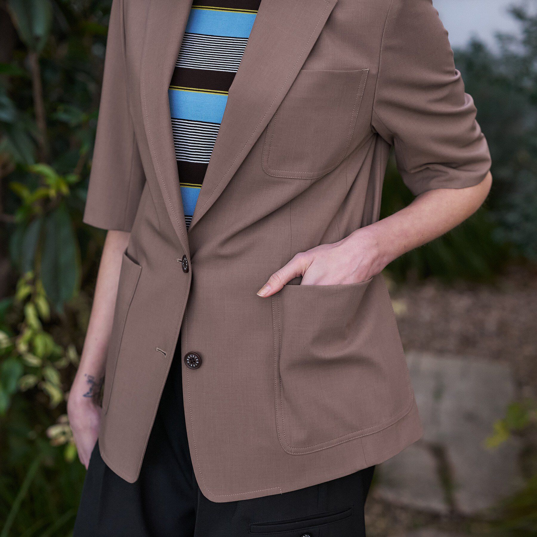 DRESSTERIOR「【接触冷感/セットアップ可】2WAYストレッチスリークオータージャケット」|テーラードジャケット|