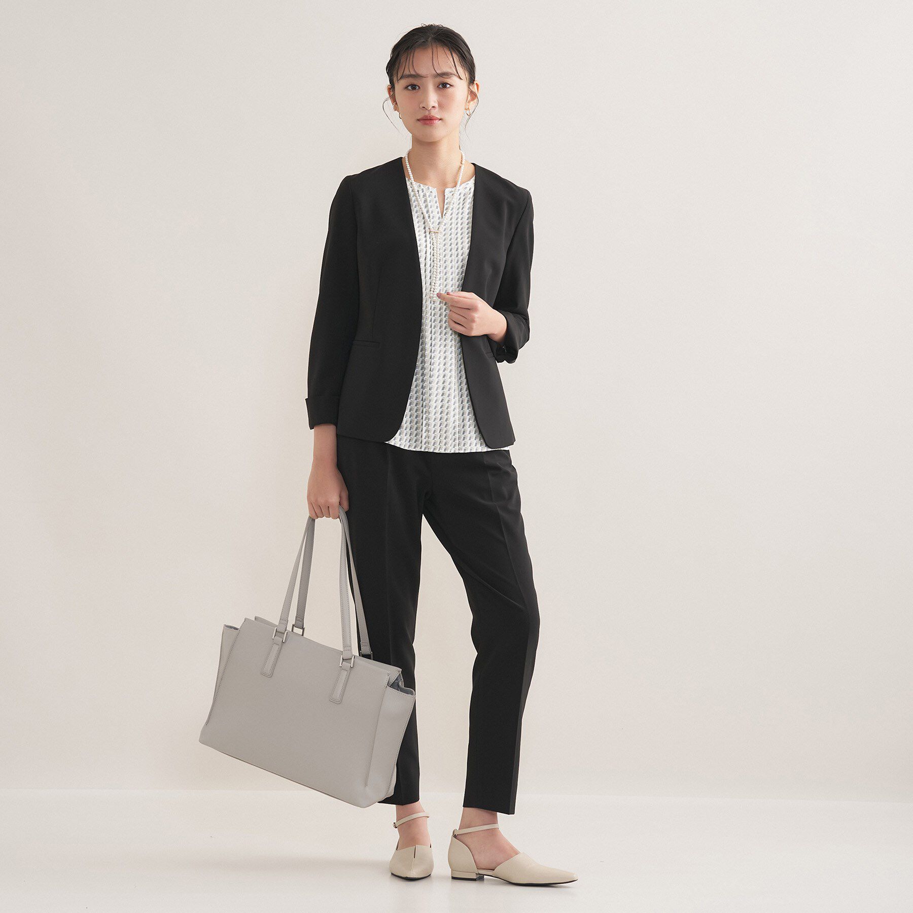 INDIVI「【洗える／透けにくい】ジオメ柄プリントブラウス」|シャツ・ブラウス|