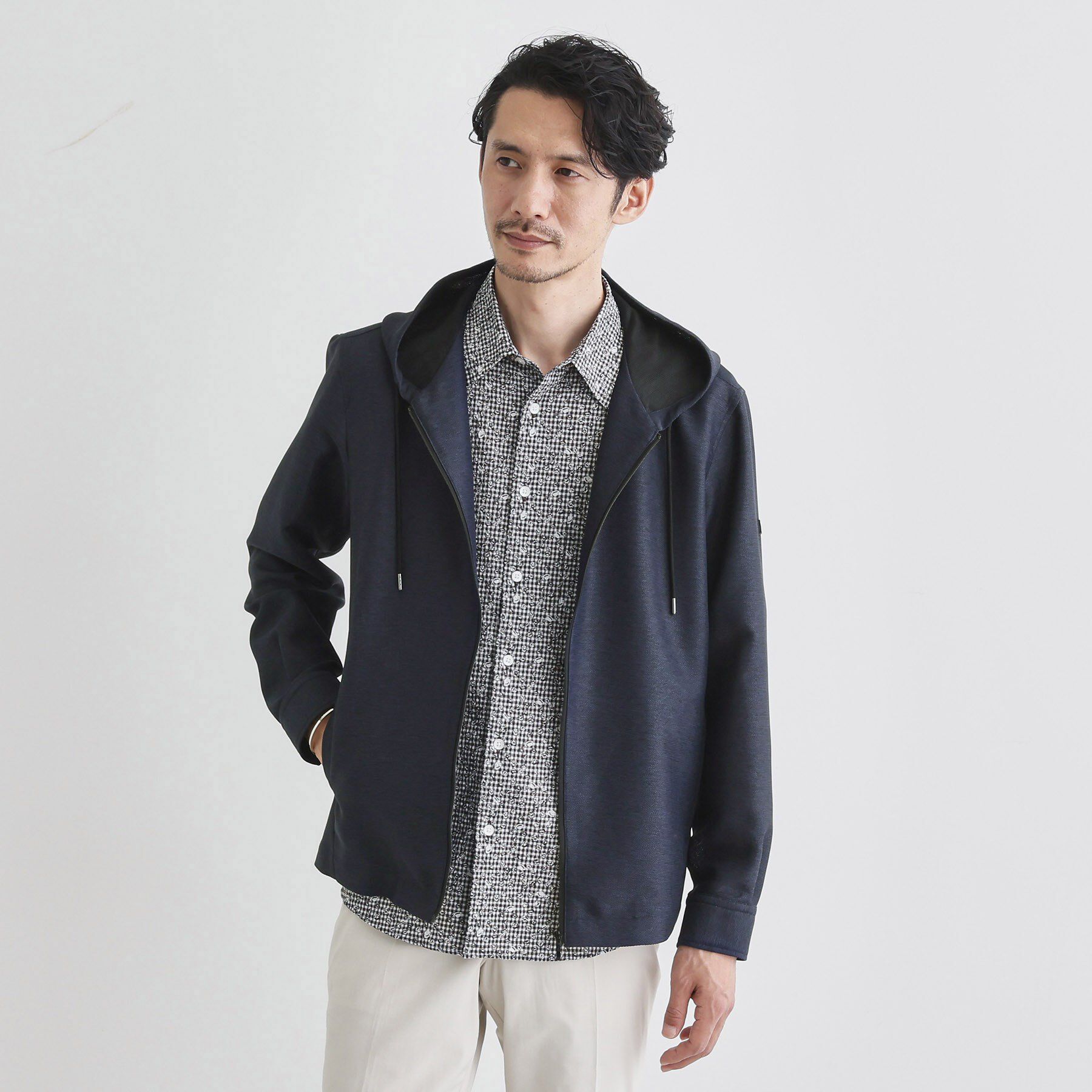 TAKEO KIKUCHI「【軽羽織】カラミ織り フード羽織りシャツ」|シャツ・ブラウス|ネイビー(194)