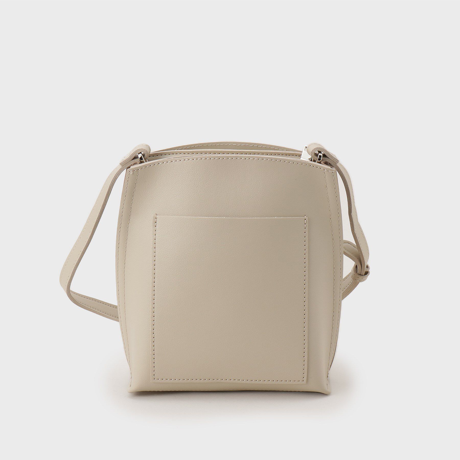 tk.TAKEO KIKUCHI「ラウンドミニショルダー」|ショルダー・メッセンジャー|