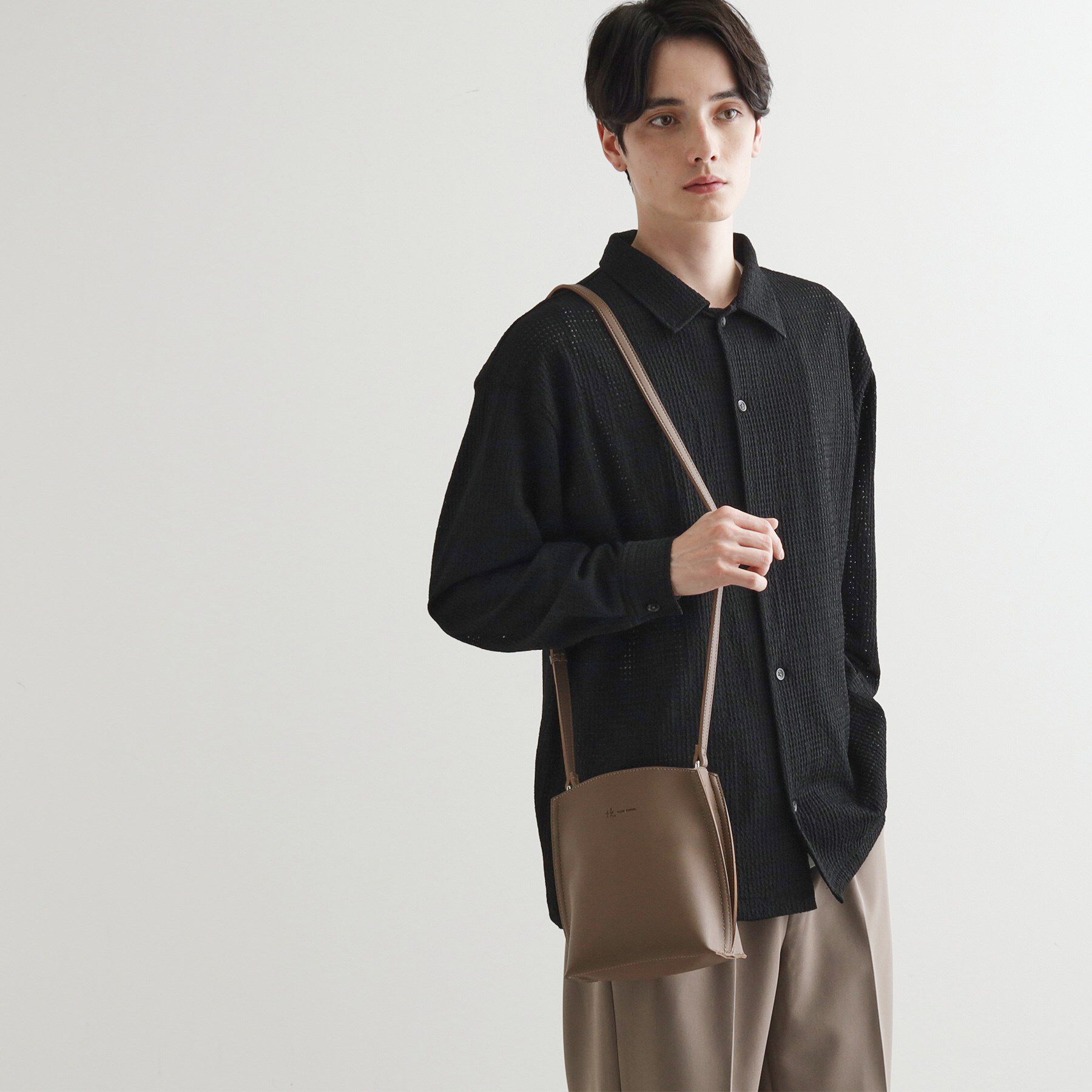 tk.TAKEO KIKUCHI「ラウンドミニショルダー」|ショルダー・メッセンジャー|