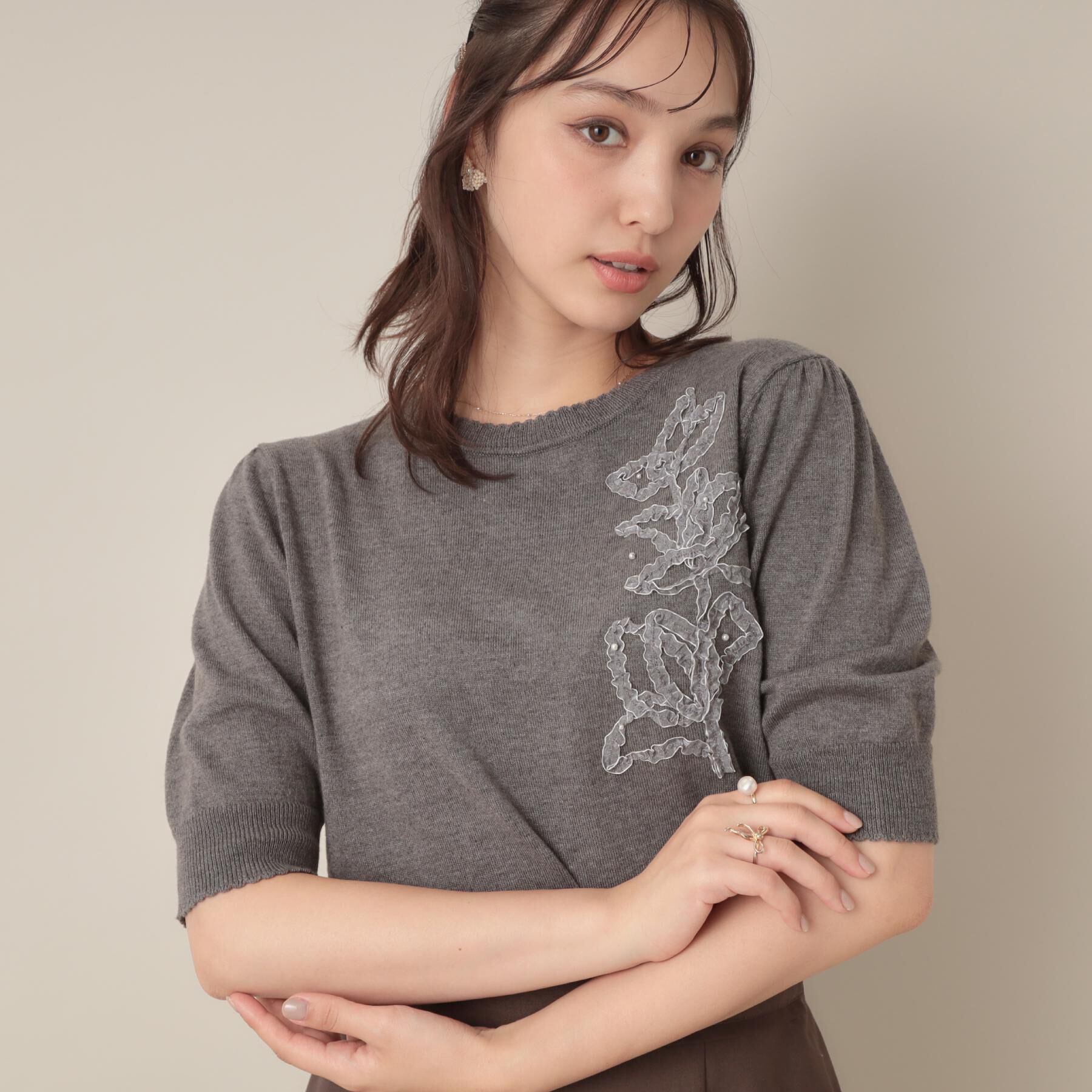 Couture broach「オーガンフリルフラワーニット」|ニット・セーター|