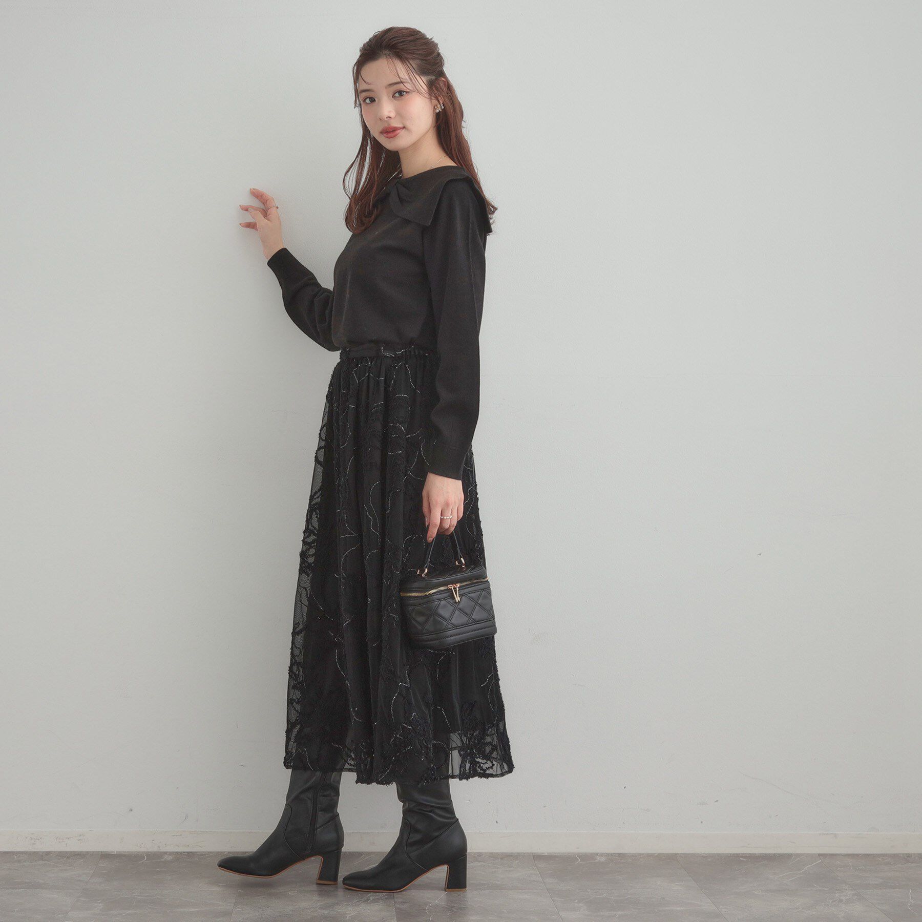 Couture broach「【ハレの日・通勤】ラメ刺繍ブークレチュールスカート」|スカート|