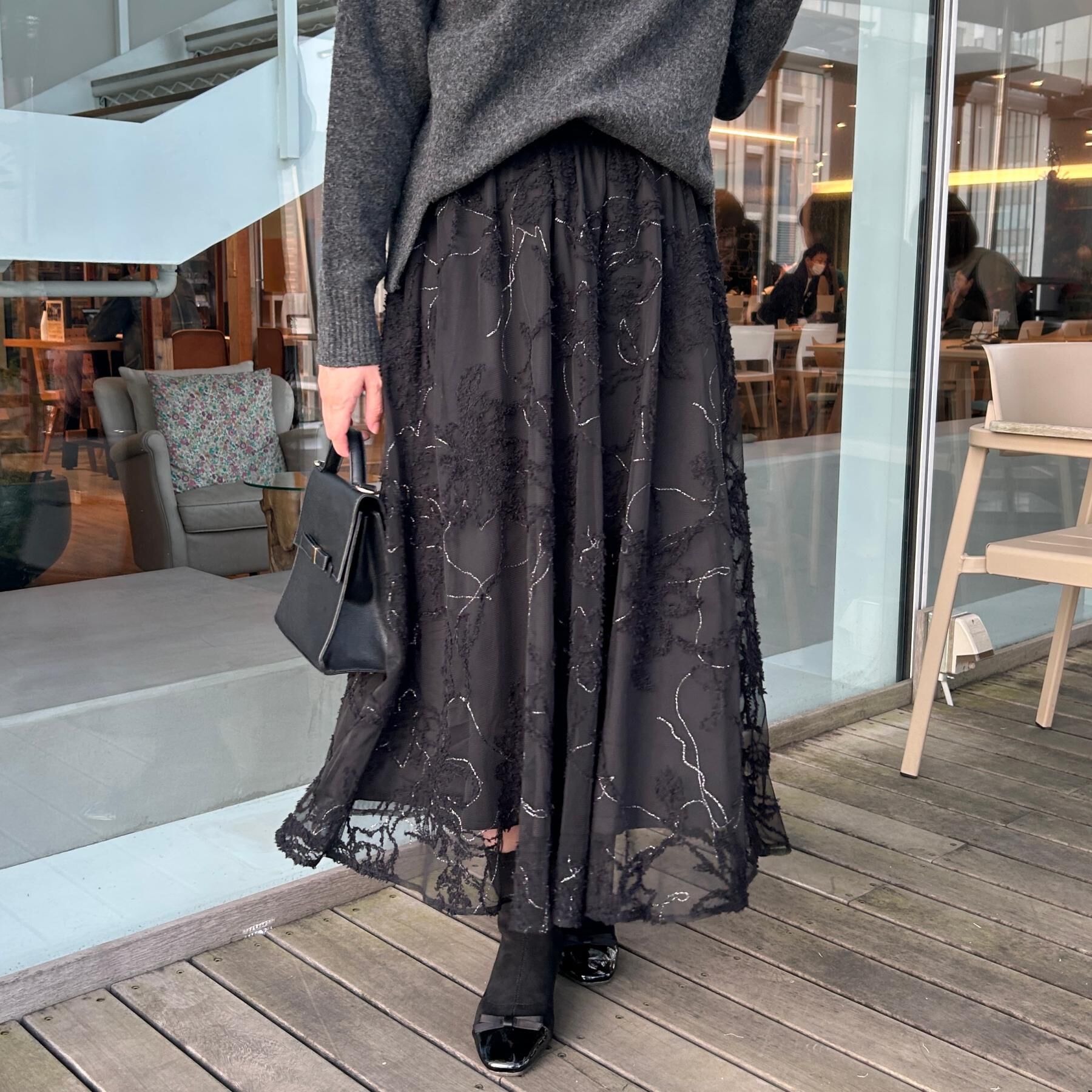 Couture broach「【ハレの日・通勤】ラメ刺繍ブークレチュールスカート」|スカート|