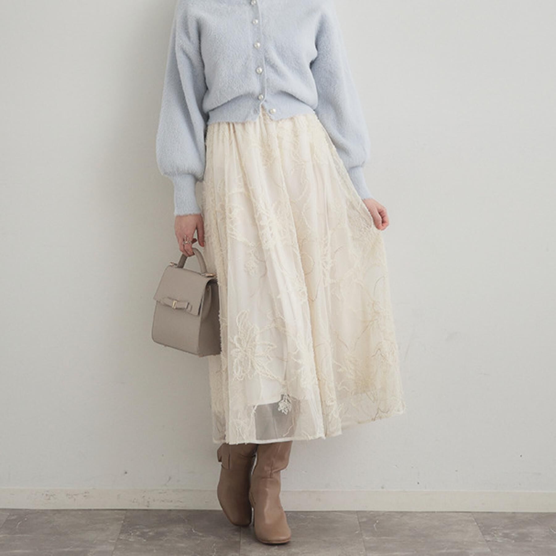 Couture broach「【ハレの日・通勤】ラメ刺繍ブークレチュールスカート」|スカート|