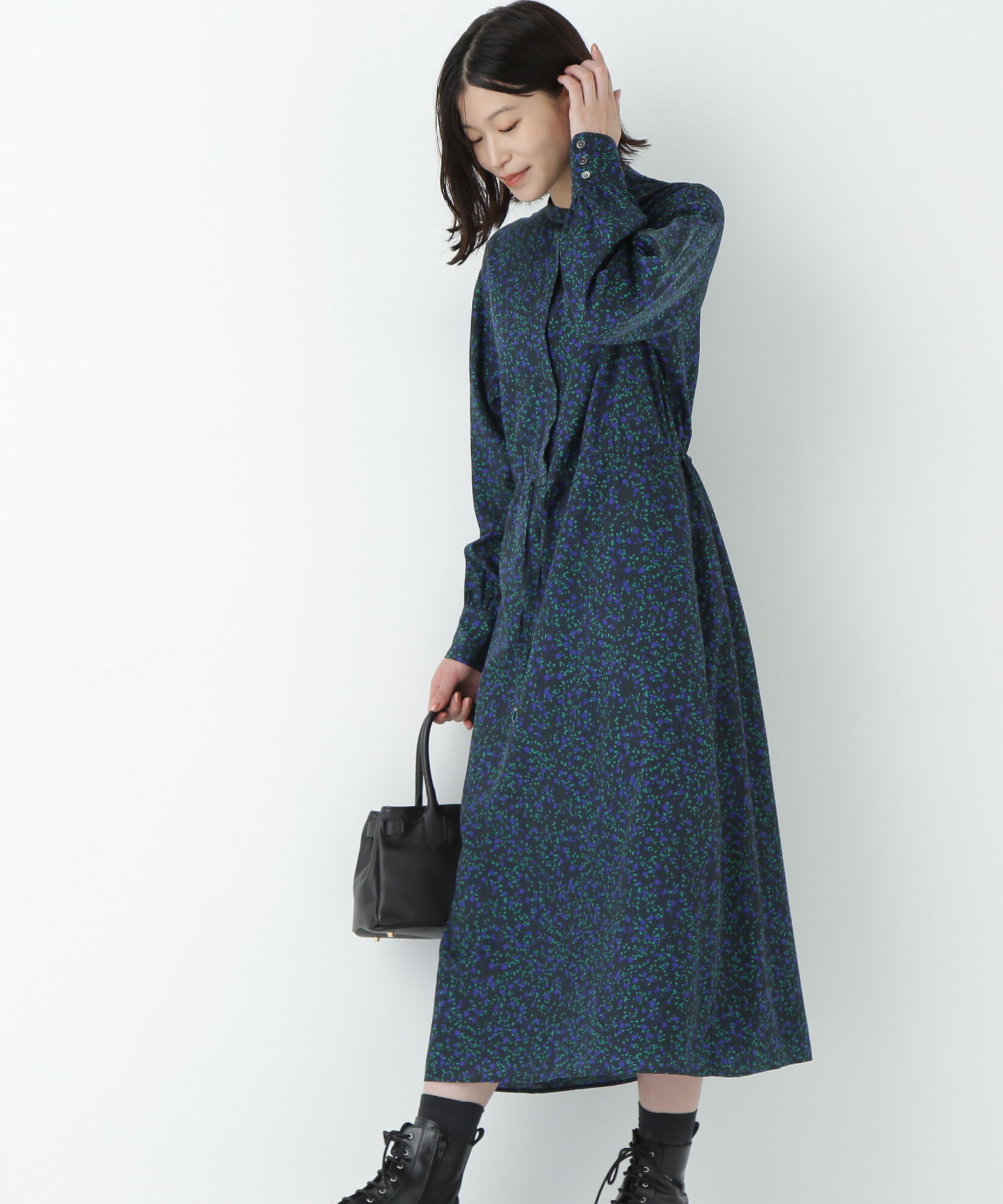  「プチフラワープリントブラウジングバンドカラーワンピース」|ワンピース|