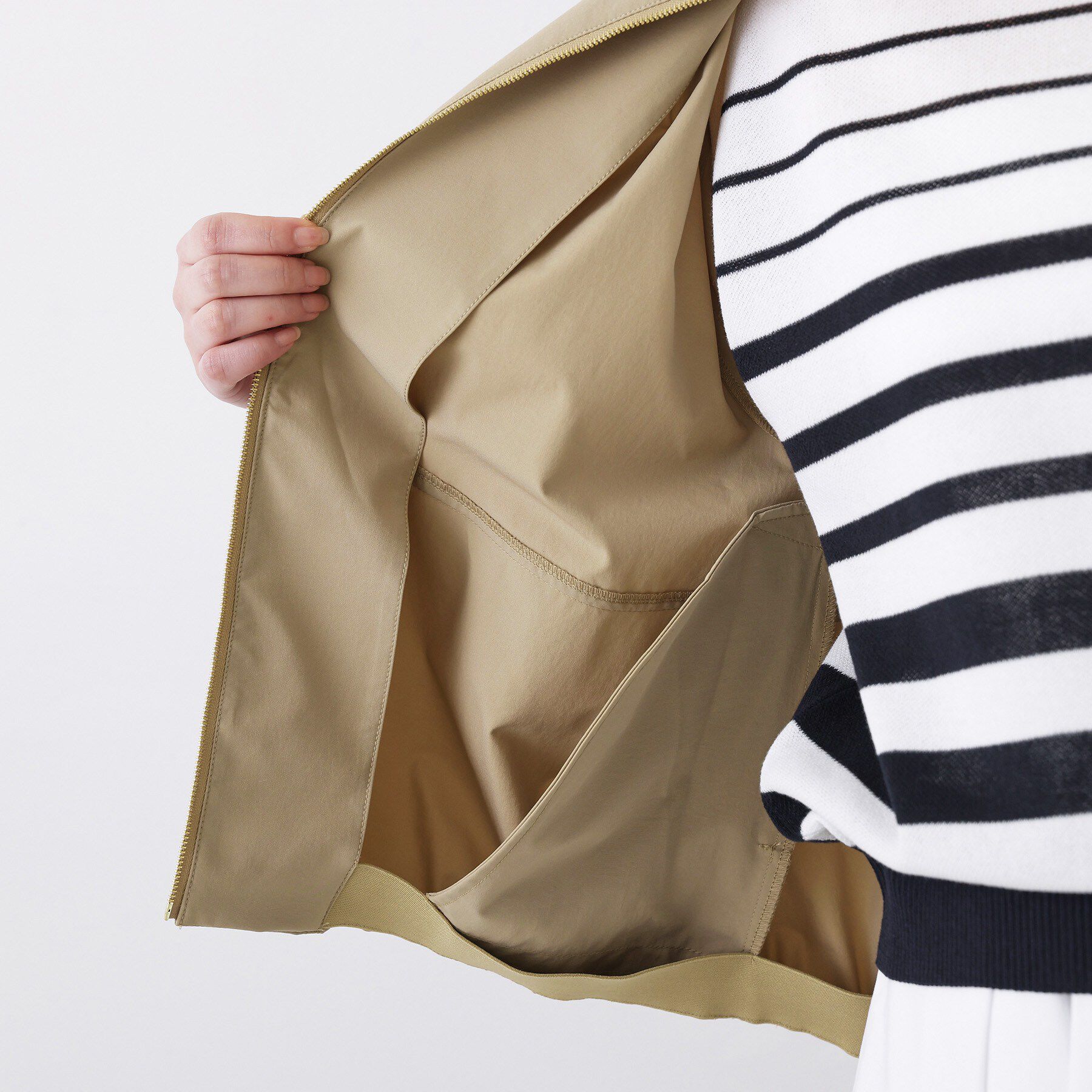 Dessin「【撥水/洗える】ノーカラーブルゾン」|ブルゾン・スタジャン|