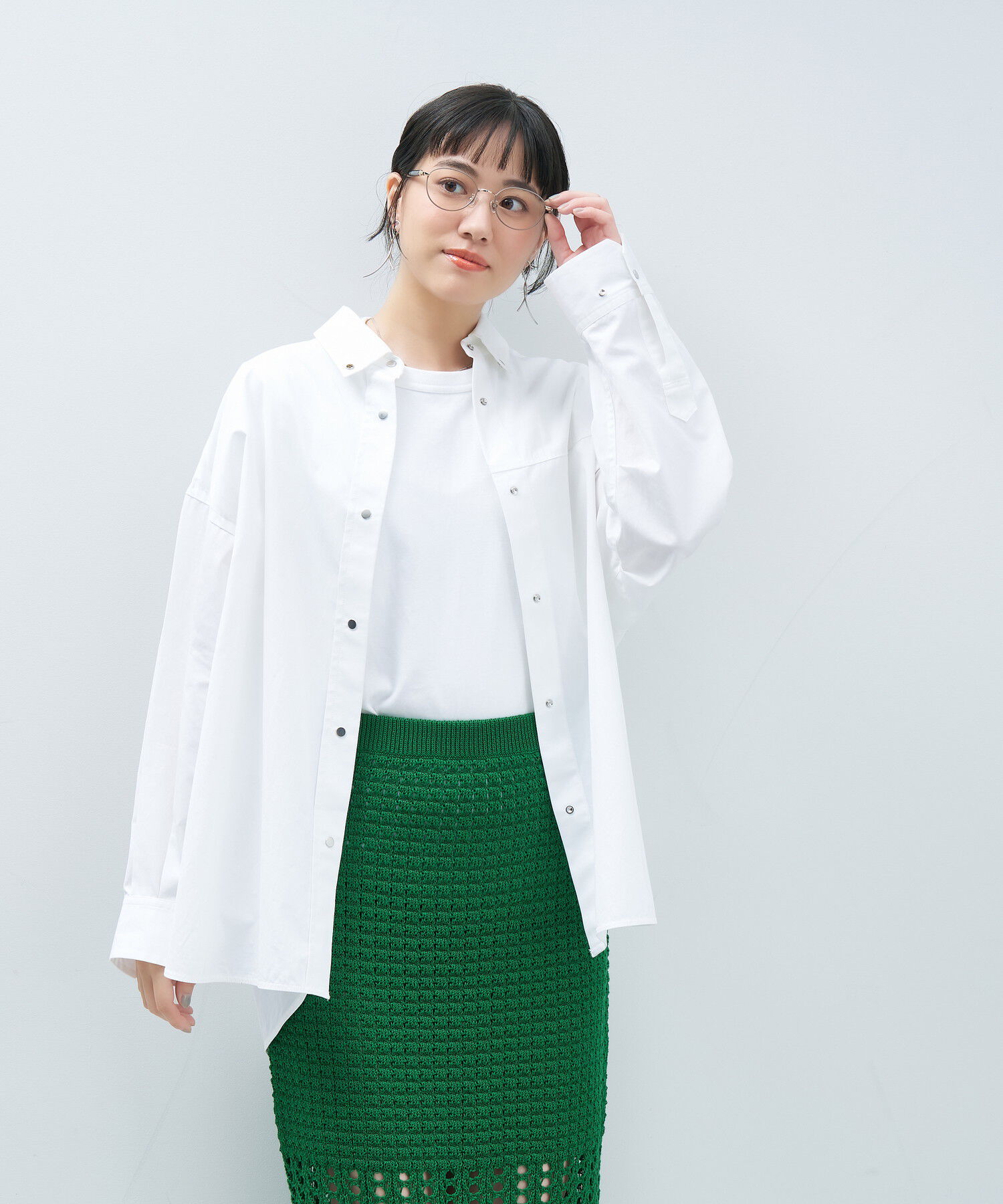  「オーバル型 メガネ｜上品で高級感のある 大人可愛いメガネ フェミニン レンズ交換券付き STANDARD MUSE」|メガネ|