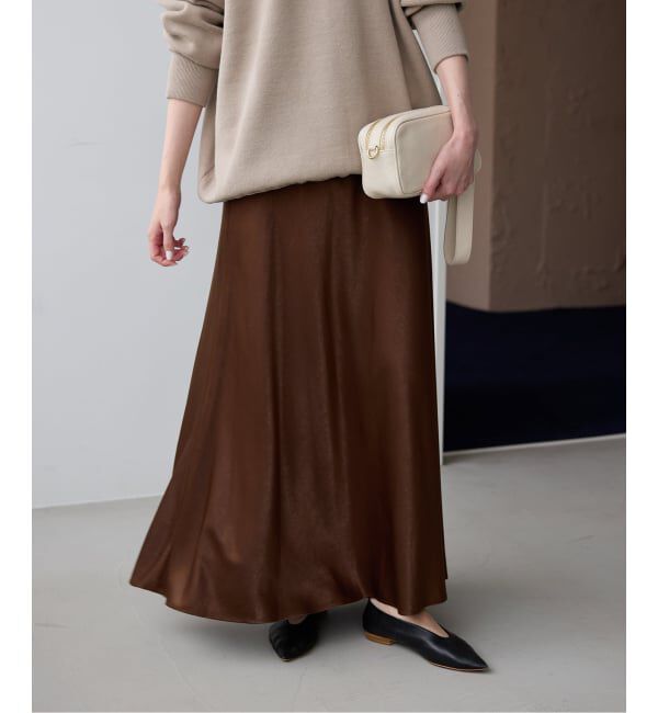 SLOBE IENA「《WEB限定カラー有り/追加》グロッシーサテンフレアスカート」|スカート|