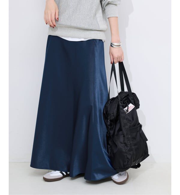 SLOBE IENA「《WEB限定カラー有り/追加》グロッシーサテンフレアスカート」|スカート|