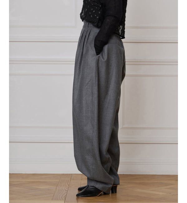 IENA LA BOUCLE「IENA LA BOUCLE ウールサキソニータックバレルパンツ」|スラックス|