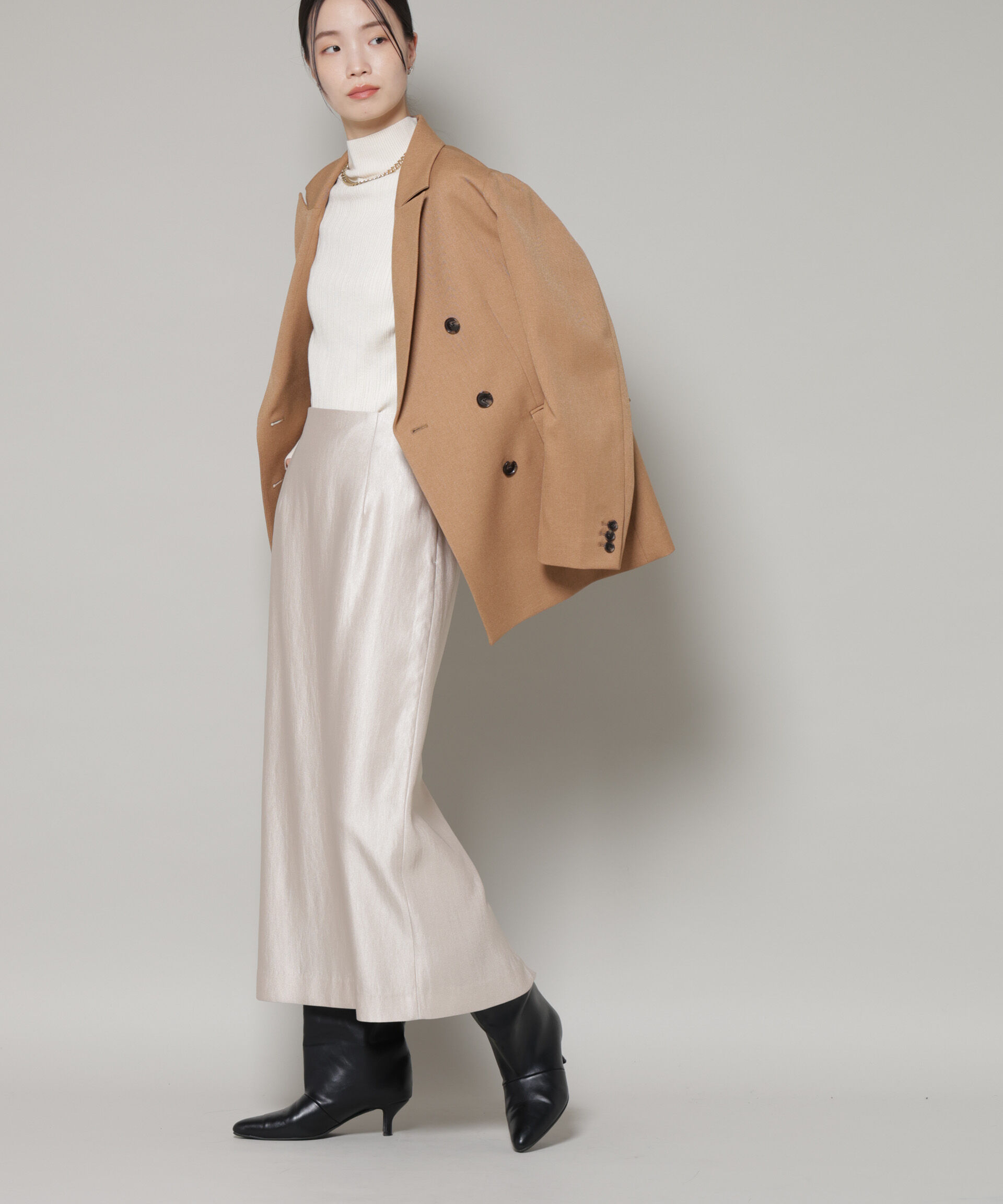 nano･universe「ブライトツイルサテンタイトスカート」|スカート|